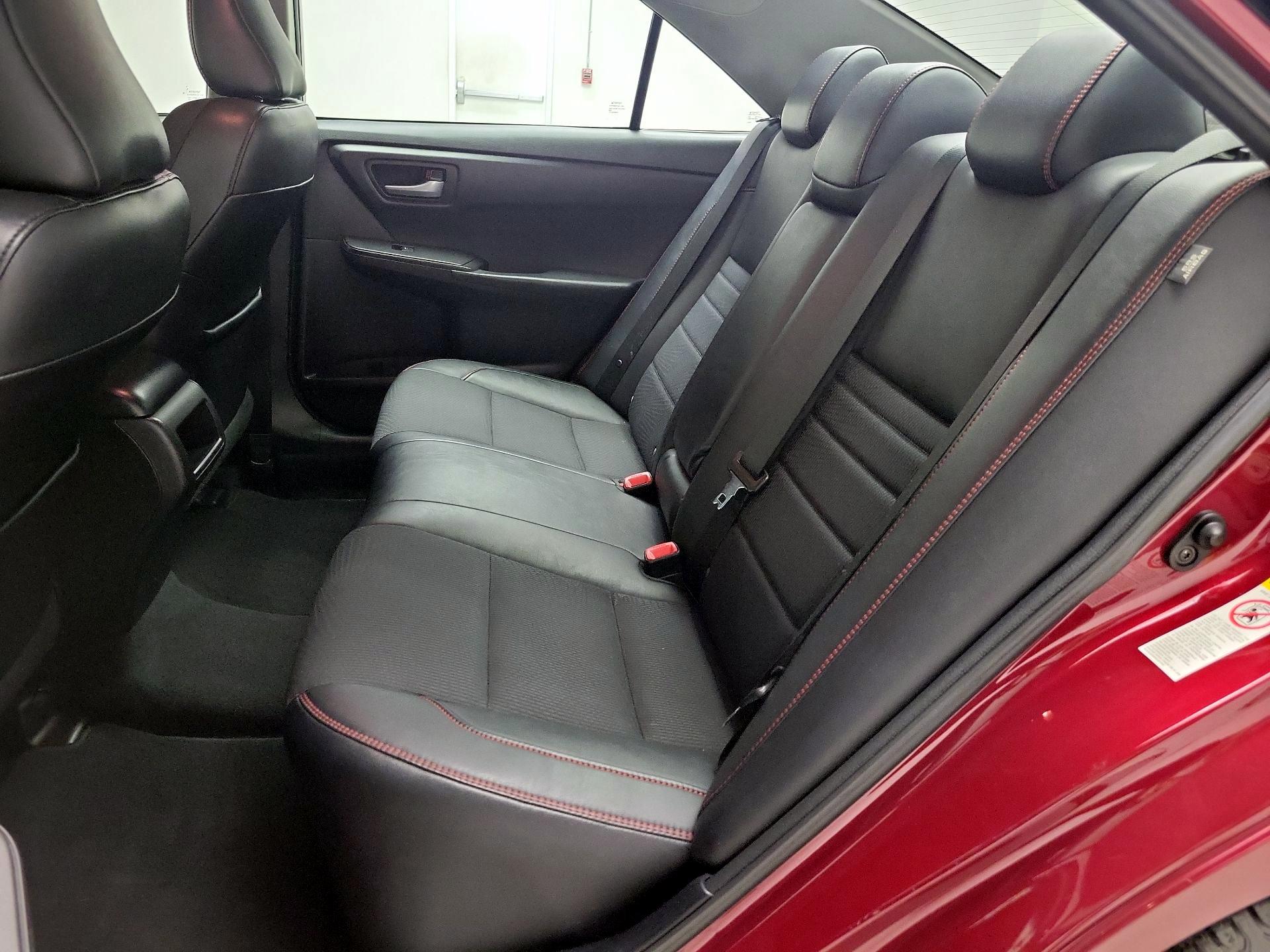 Thumbnail: 2017 Toyota Camry - 19