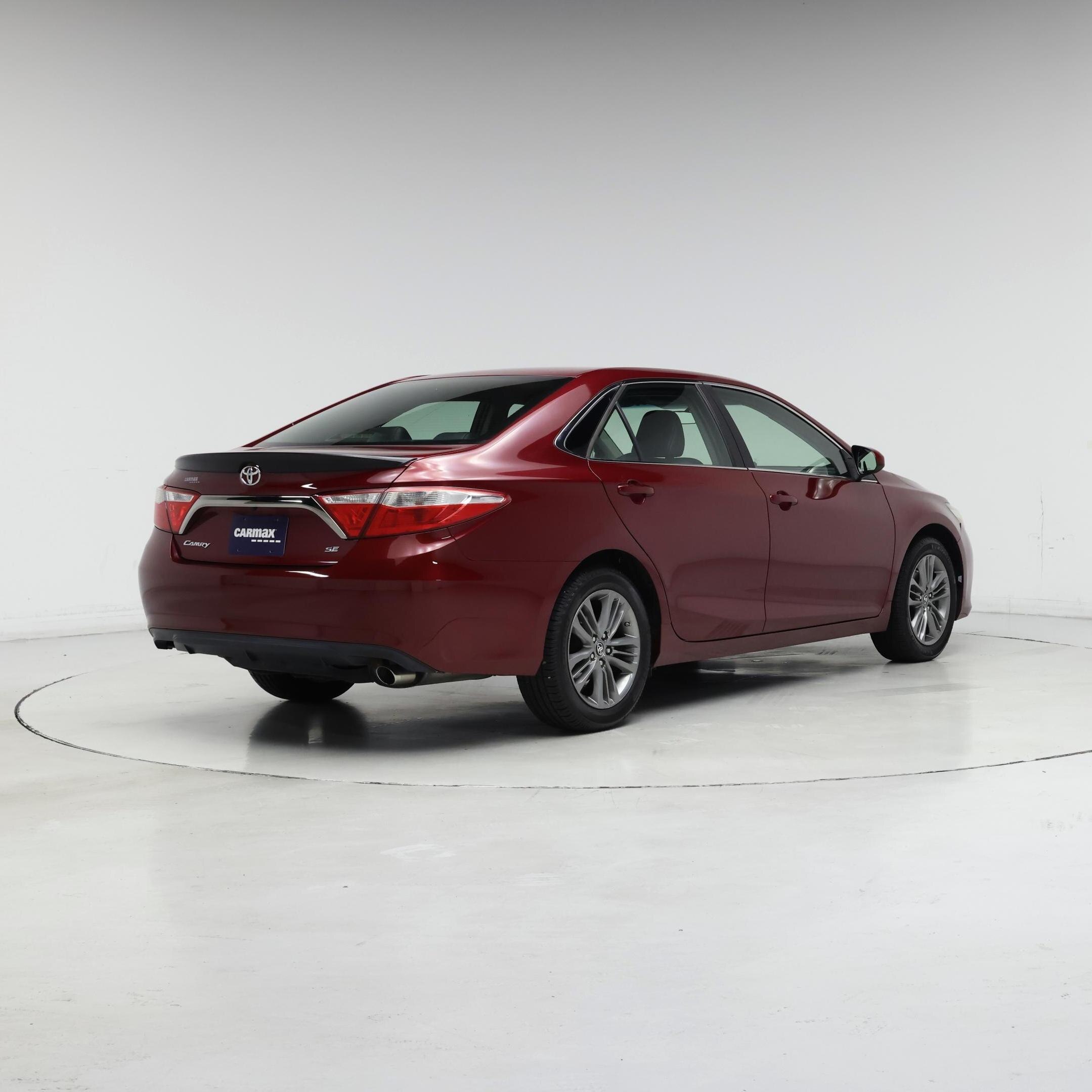Thumbnail: 2017 Toyota Camry - 8