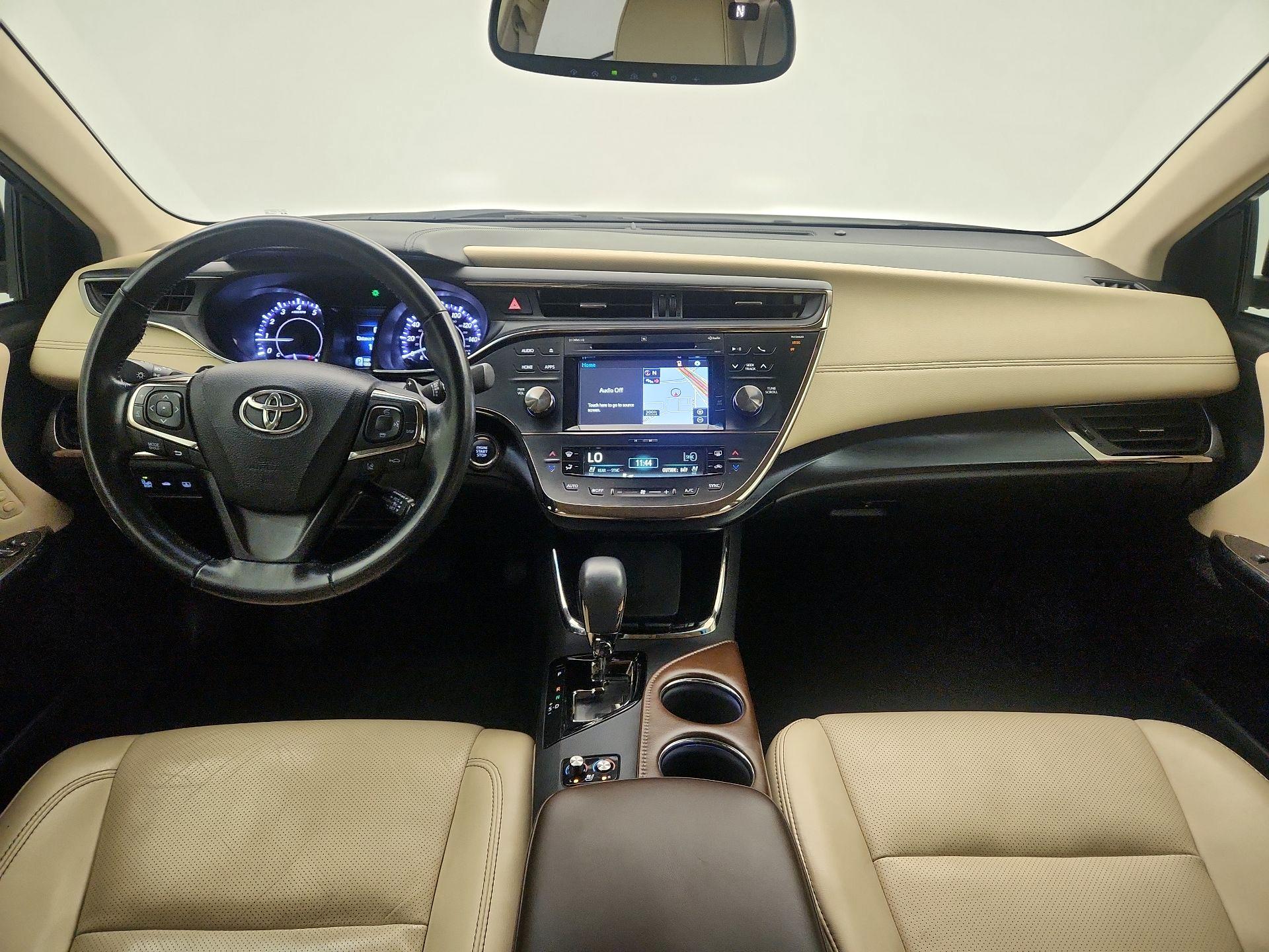 Thumbnail: 2017 Toyota Avalon - 9