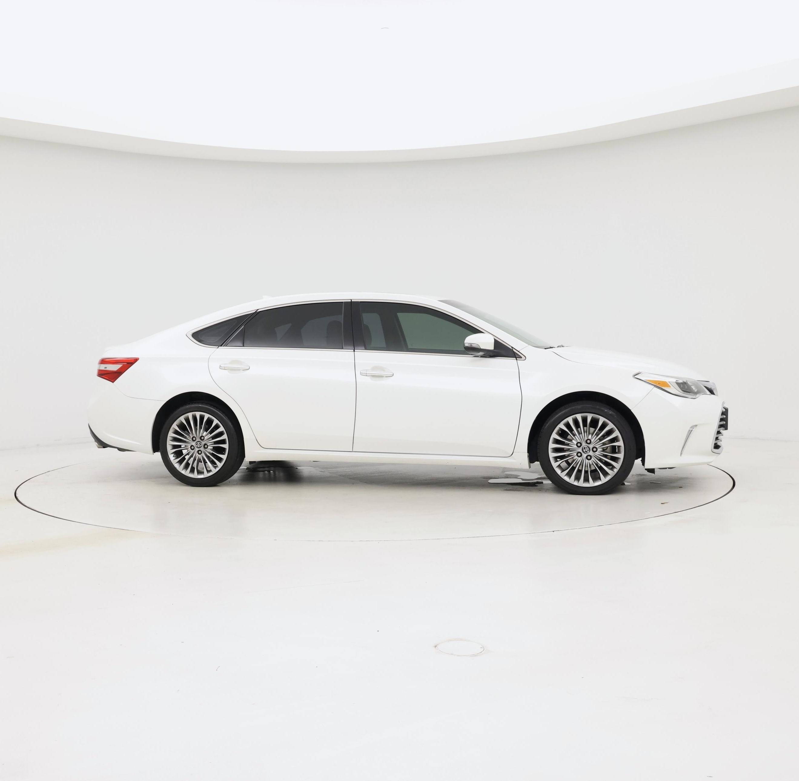 Thumbnail: 2017 Toyota Avalon - 7