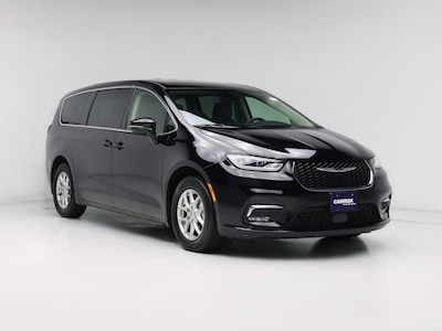 Black 2024 Chrysler Pacifica Touring L