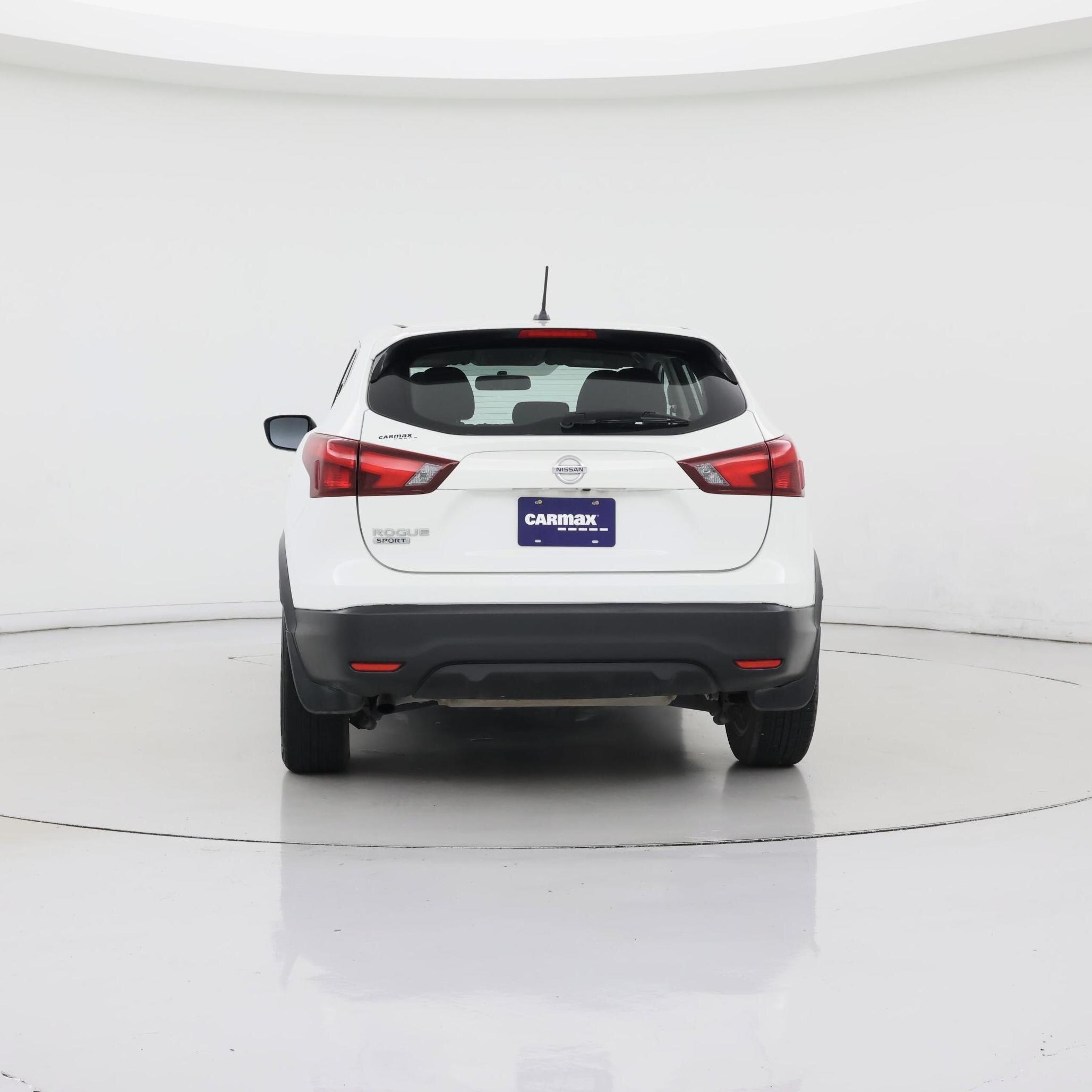 Thumbnail: 2018 Nissan Rogue Sport - 6