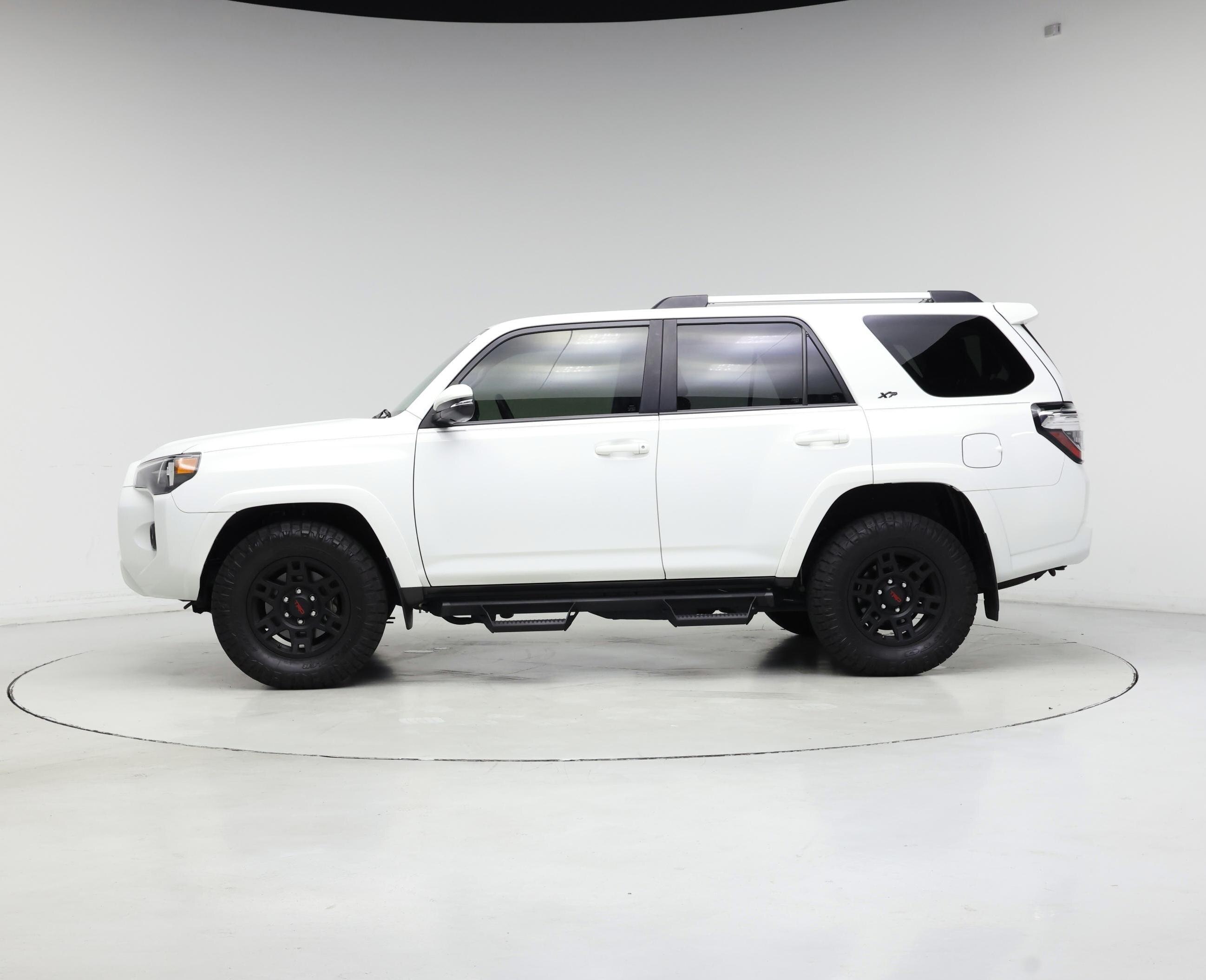 Thumbnail: 2023 Toyota 4Runner - 3
