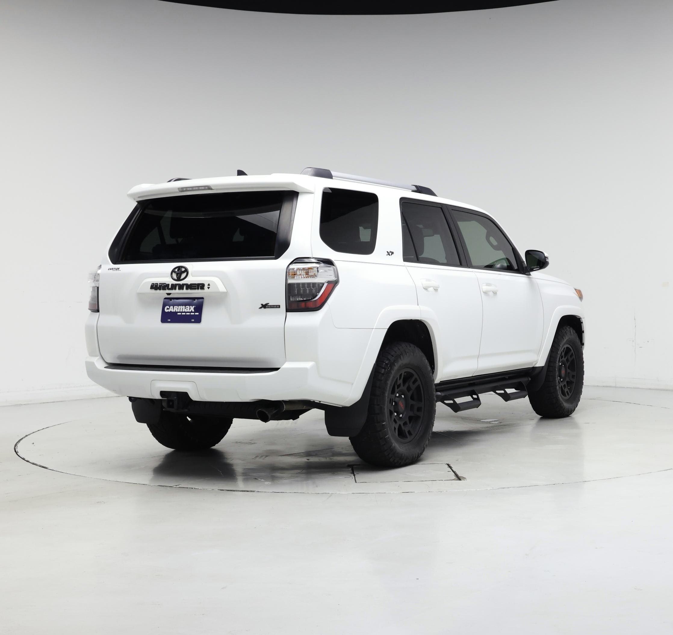 Thumbnail: 2023 Toyota 4Runner - 8