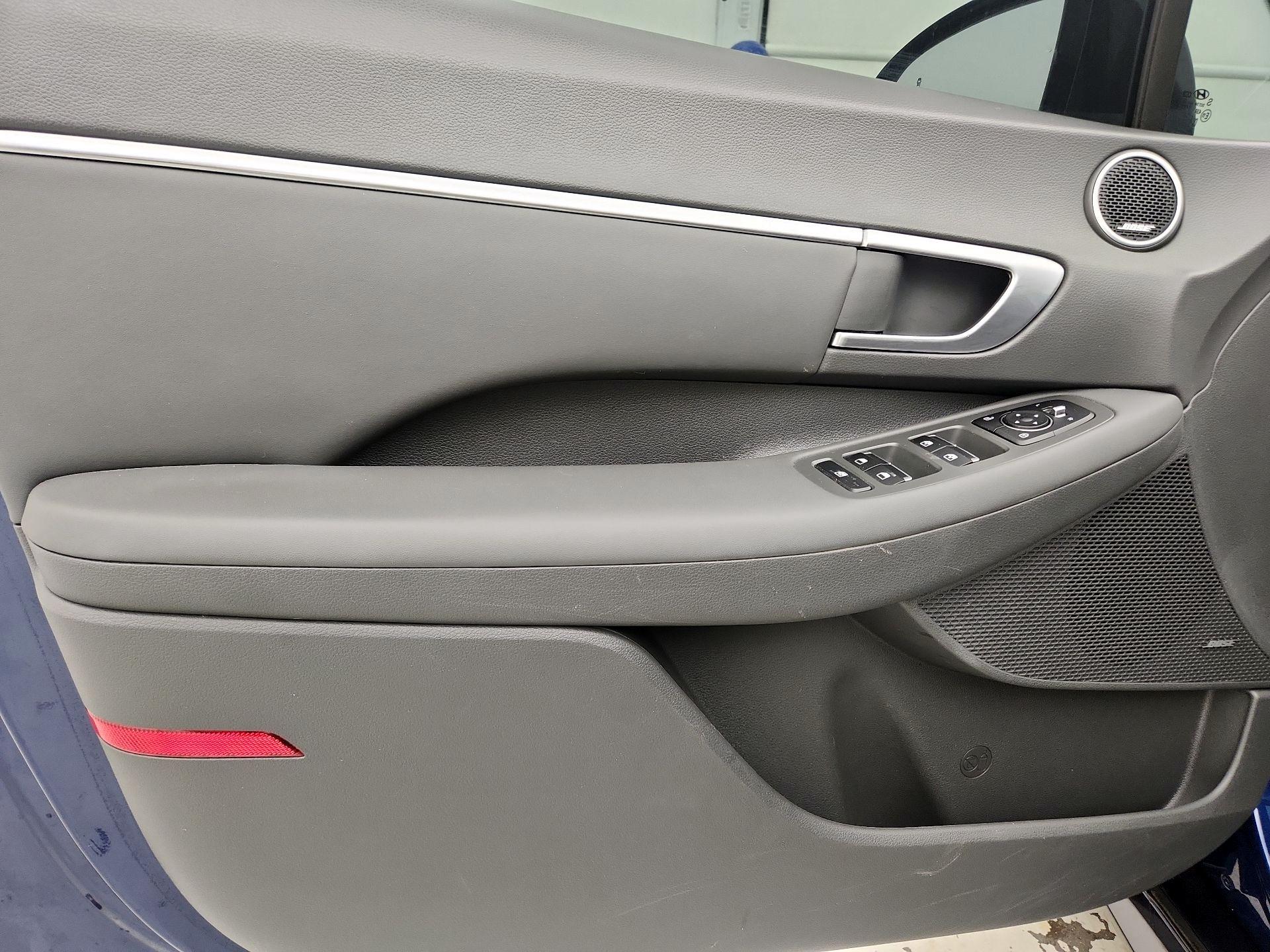 Thumbnail: 2022 Hyundai Sonata - 12