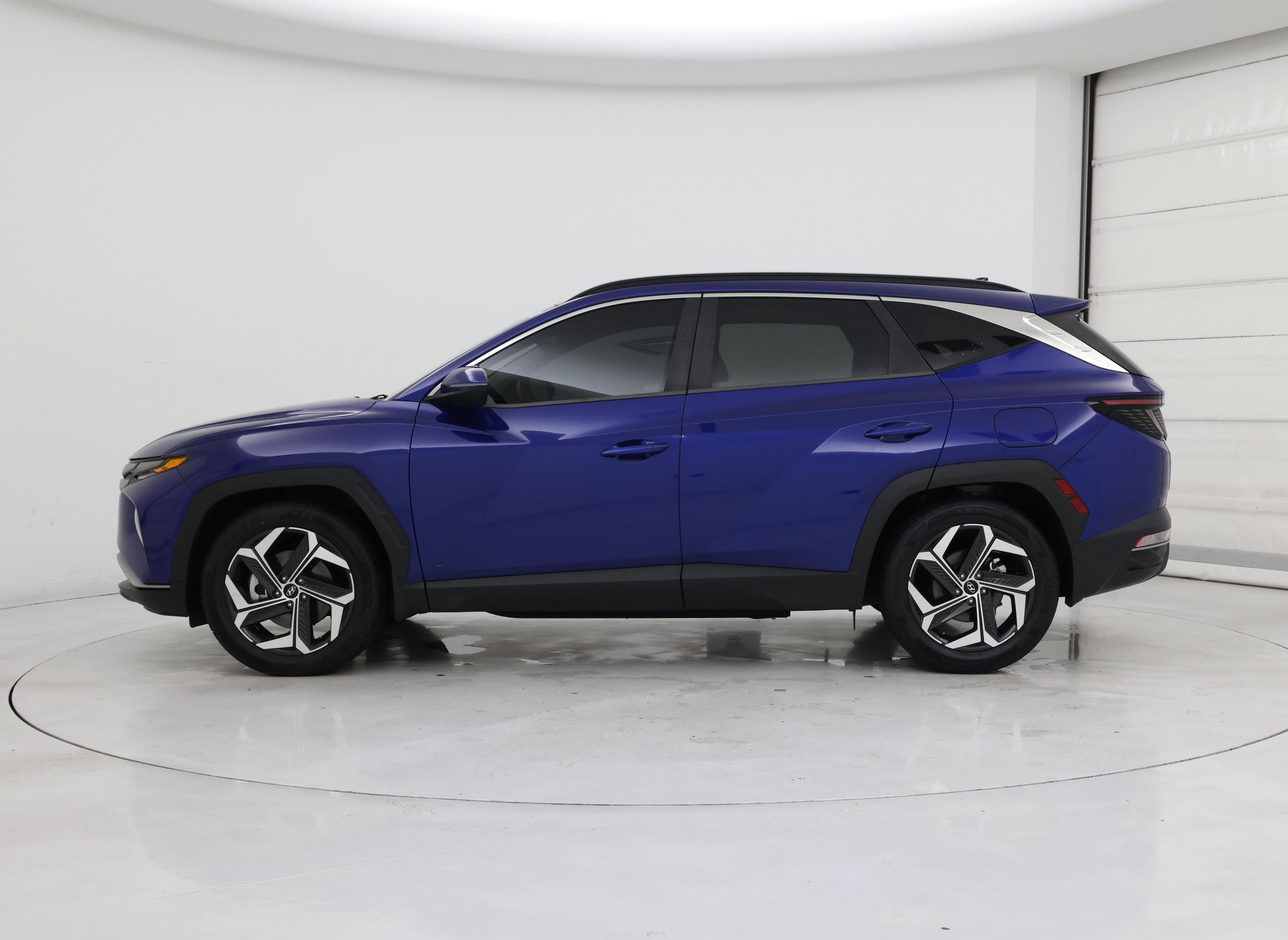 Thumbnail: 2022 Hyundai Tucson - 3