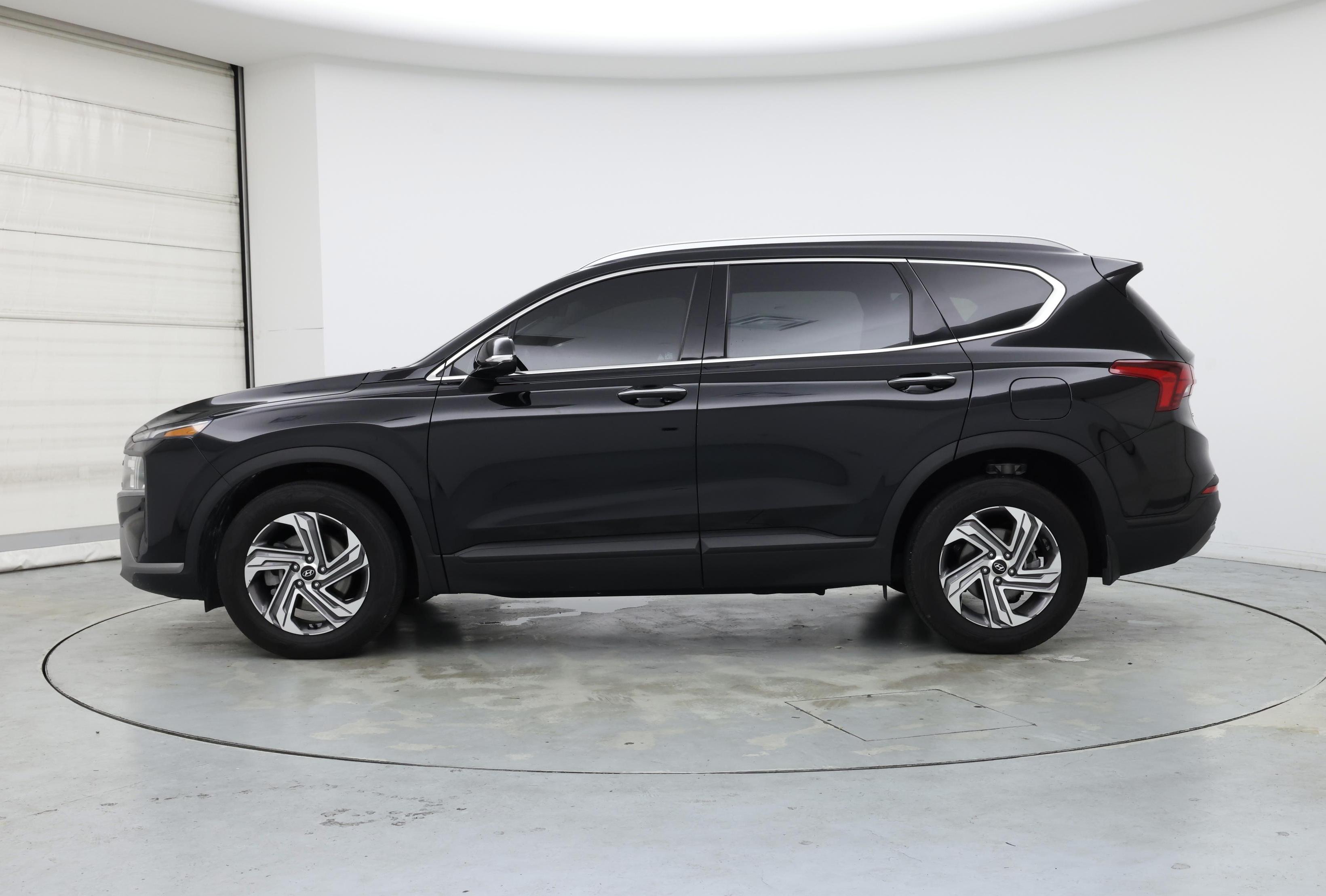 Thumbnail: 2023 Hyundai Santa Fe - 3