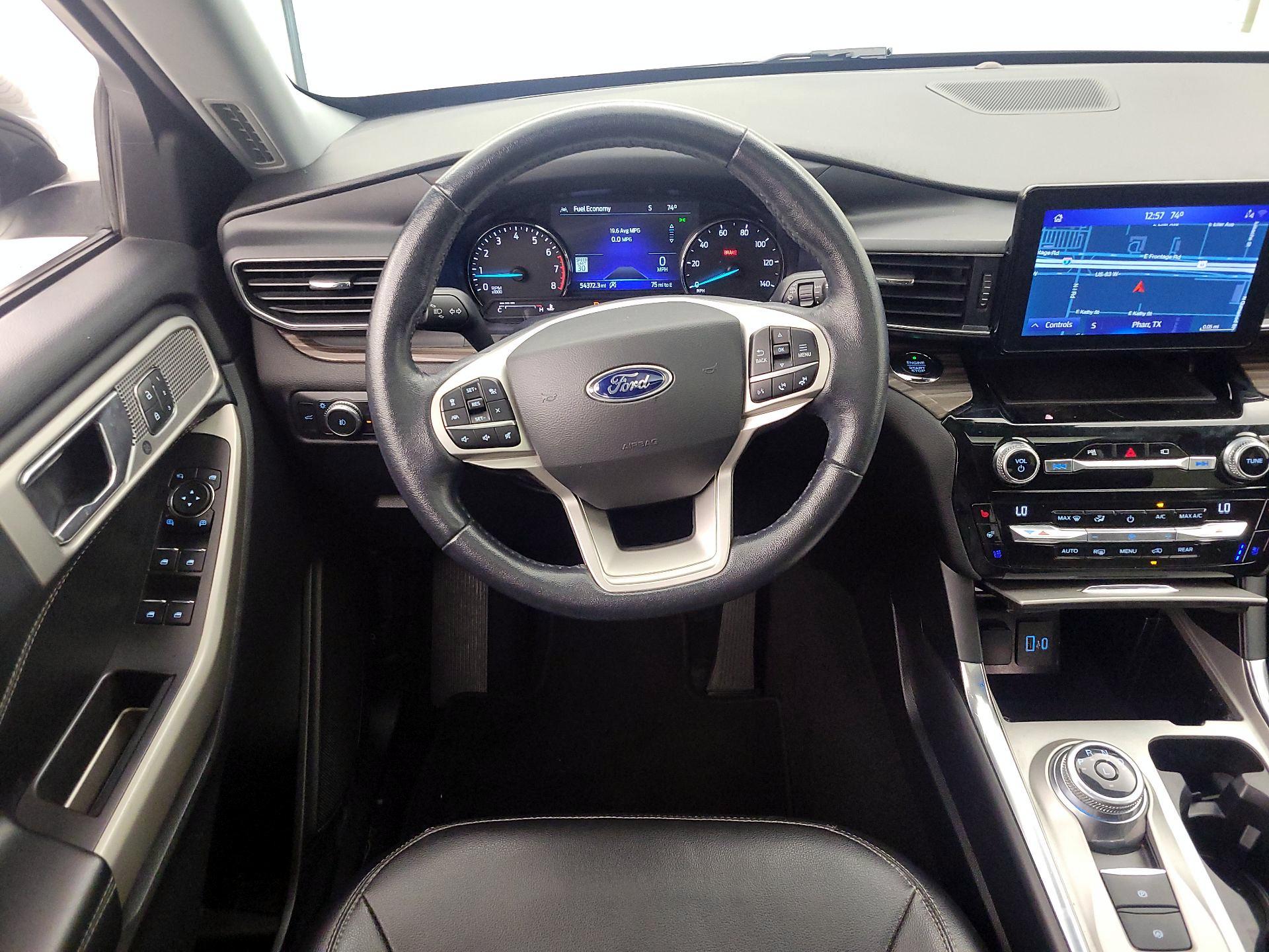 Thumbnail: 2021 Ford Explorer - 10