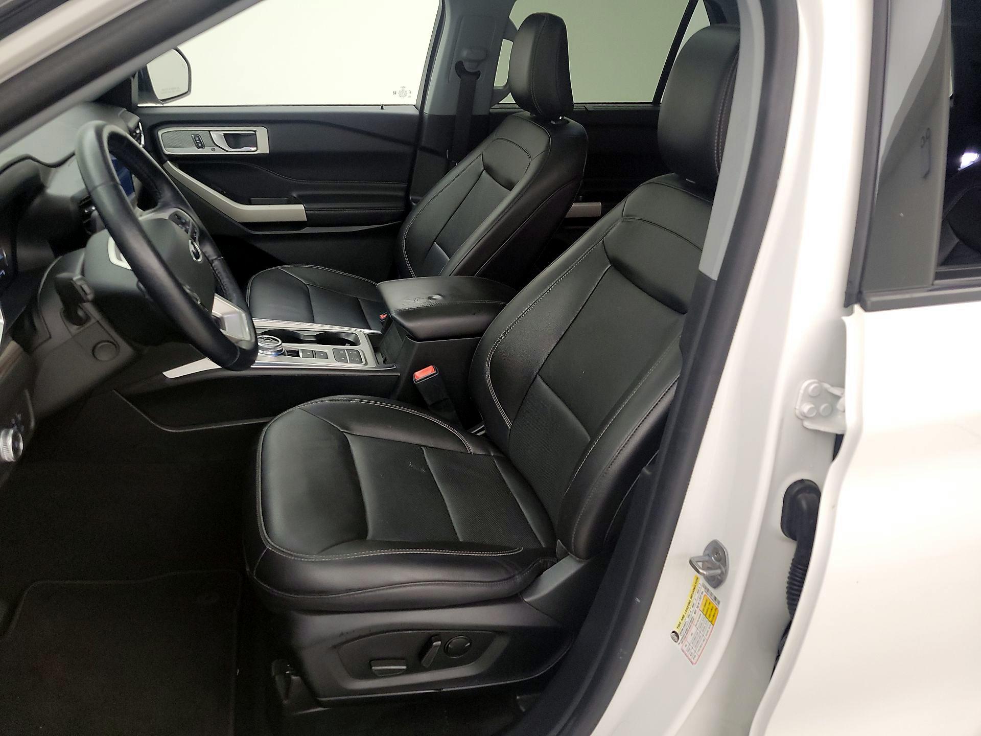 Thumbnail: 2021 Ford Explorer - 11