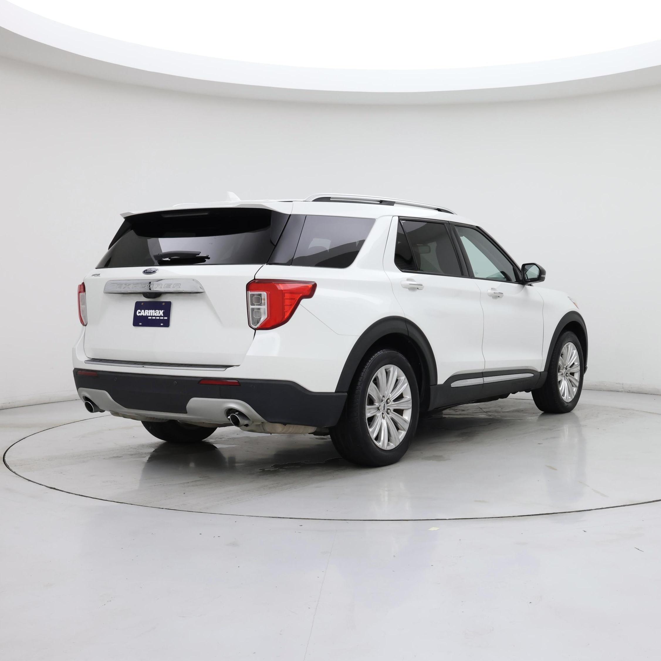 Thumbnail: 2021 Ford Explorer - 8