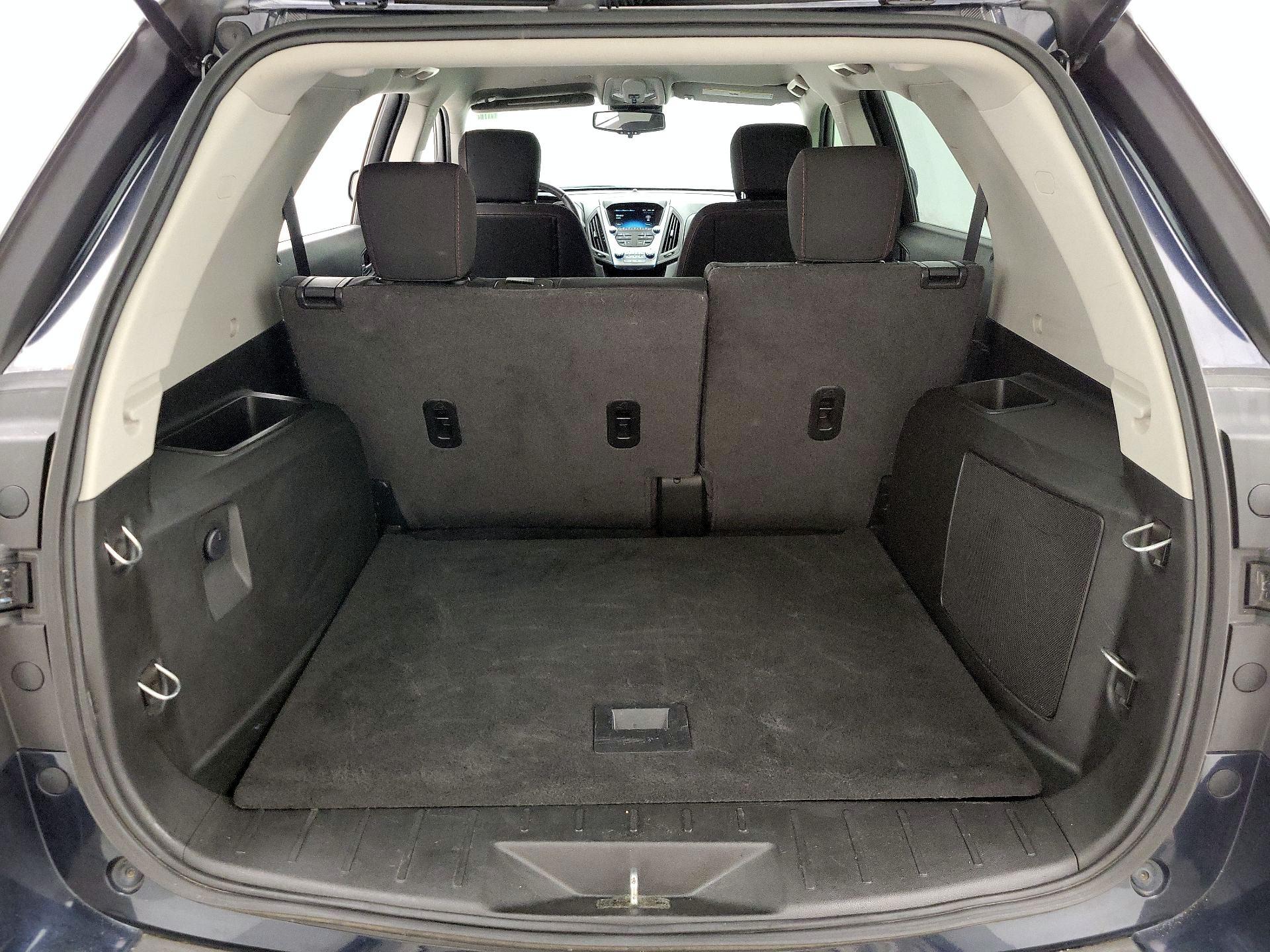 Thumbnail: 2017 Chevrolet Equinox - 18