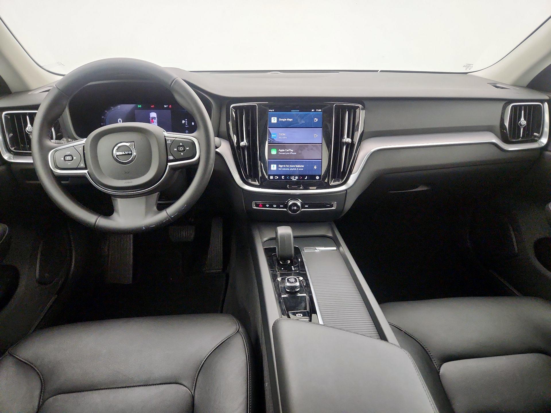 Thumbnail: 2025 Volvo S60 - 9