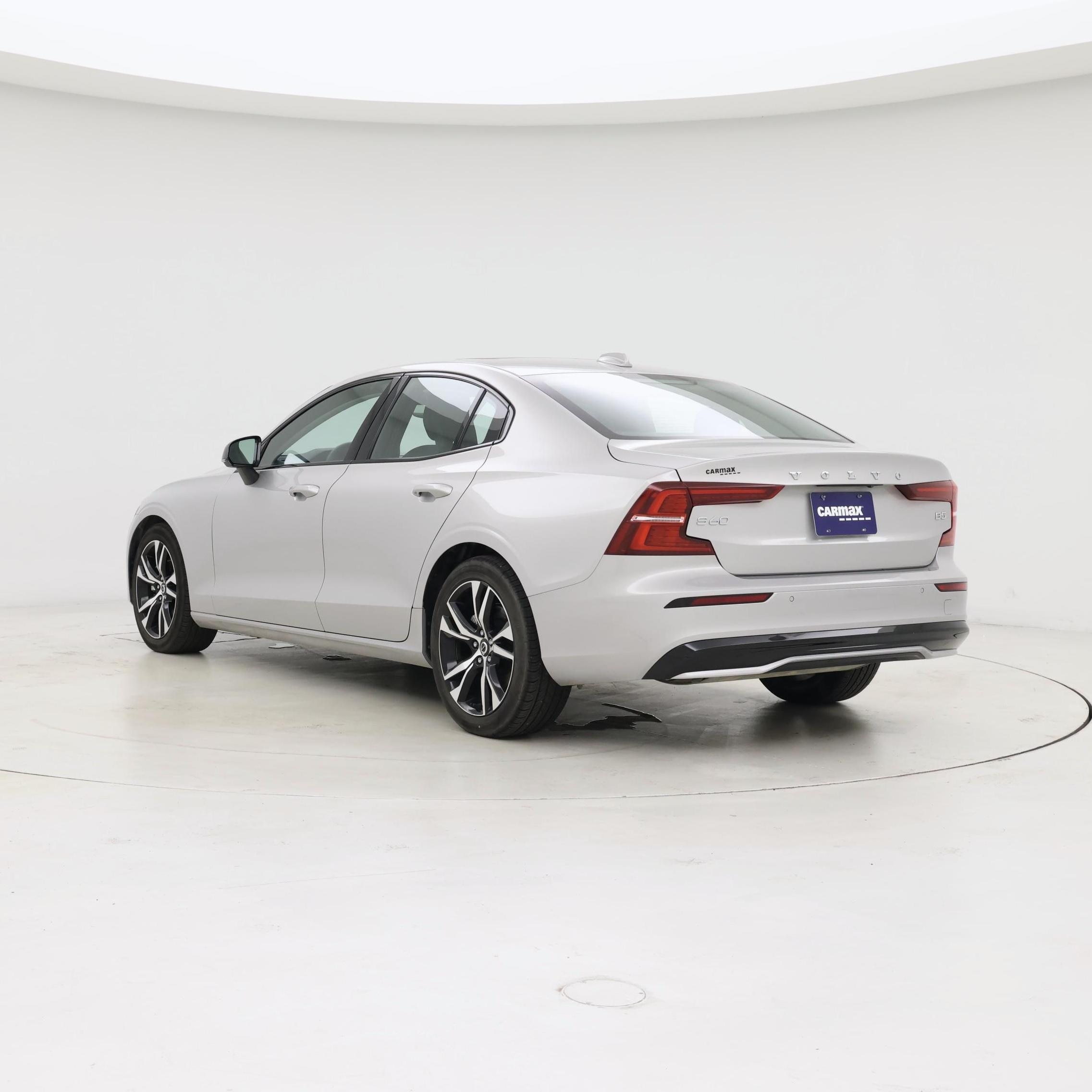 Thumbnail: 2025 Volvo S60 - 2
