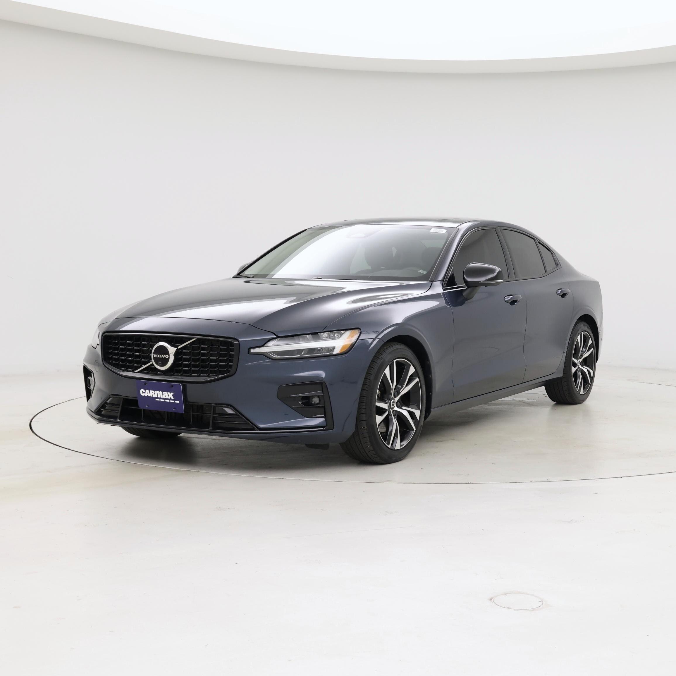 Thumbnail: 2023 Volvo S60 - 4