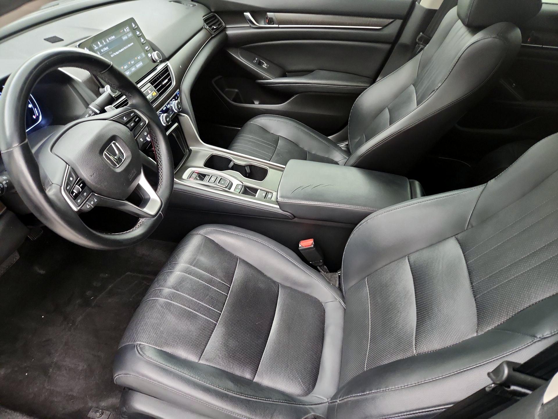 Thumbnail: 2018 Honda Accord - 11