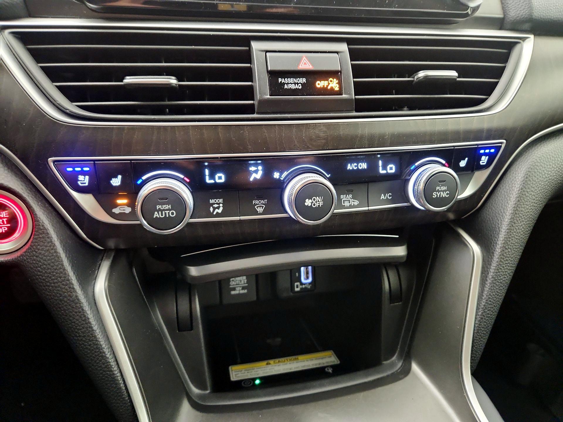 Thumbnail: 2018 Honda Accord - 16