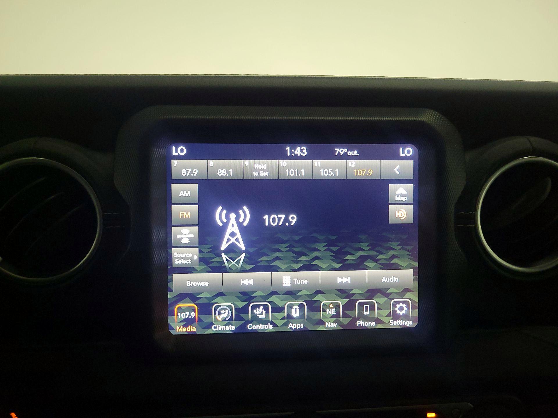 Thumbnail: 2020 Jeep Wrangler - 16