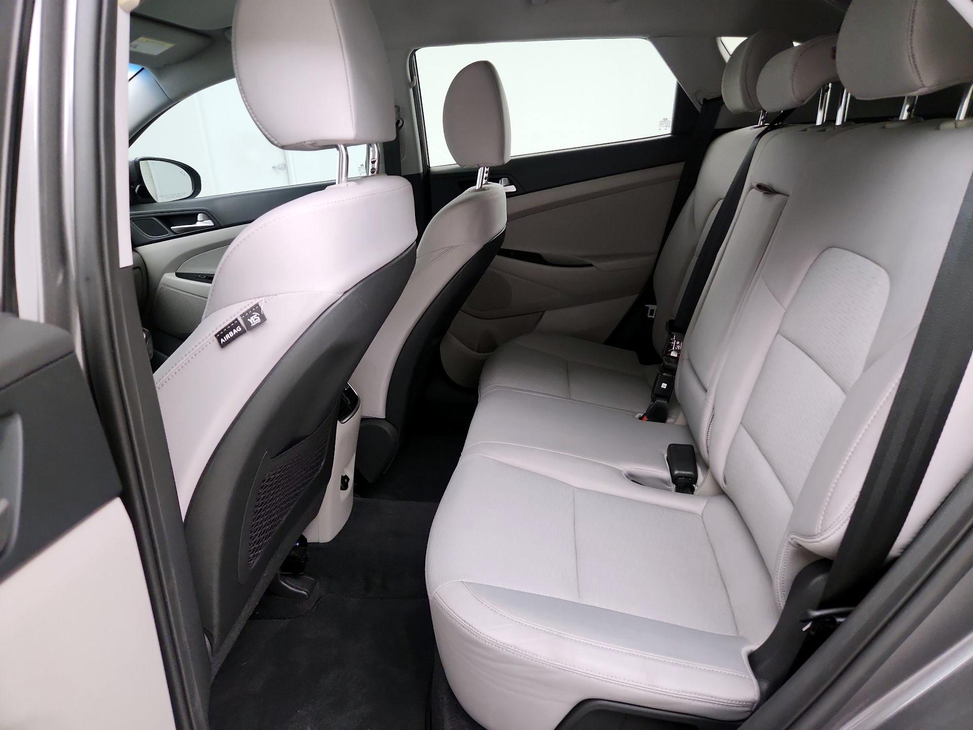 Thumbnail: 2020 Hyundai Tucson - 19
