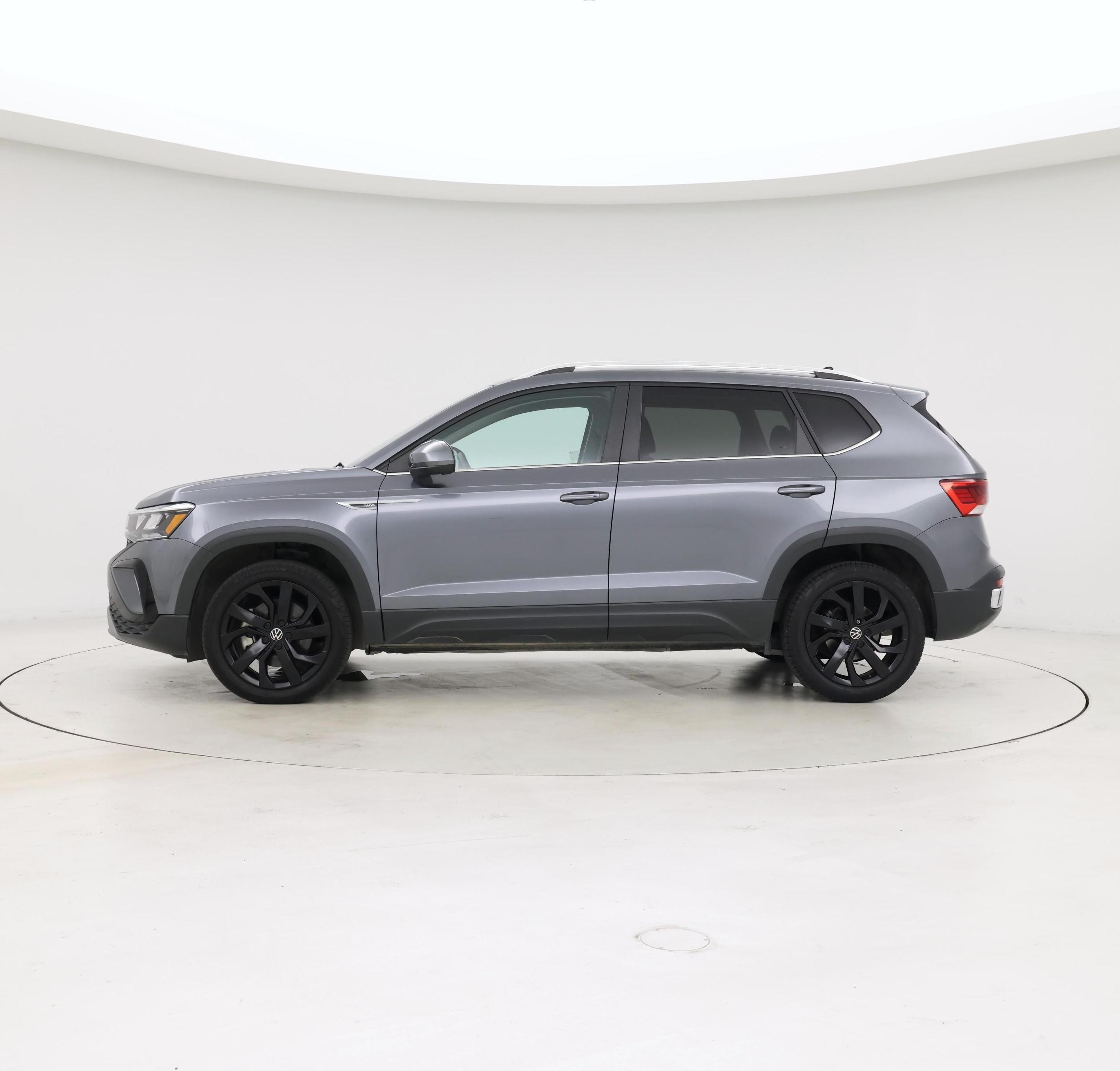 Thumbnail: 2022 Volkswagen Taos - 3