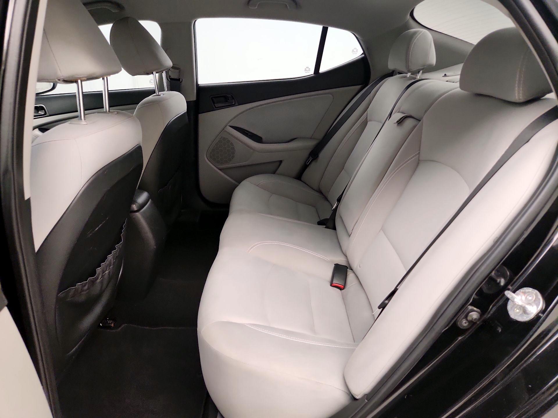Thumbnail: 2014 Kia Optima - 19
