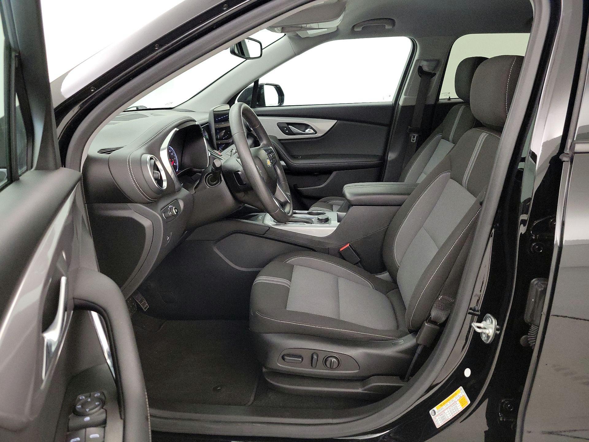 Thumbnail: 2023 Chevrolet Blazer - 11