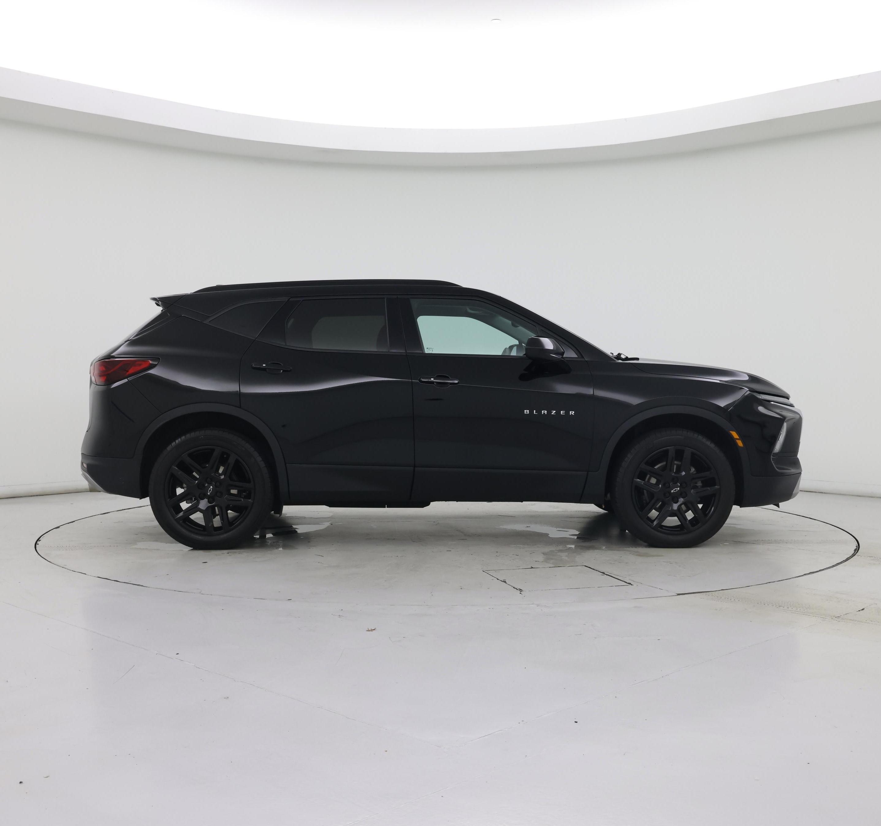 Thumbnail: 2023 Chevrolet Blazer - 7