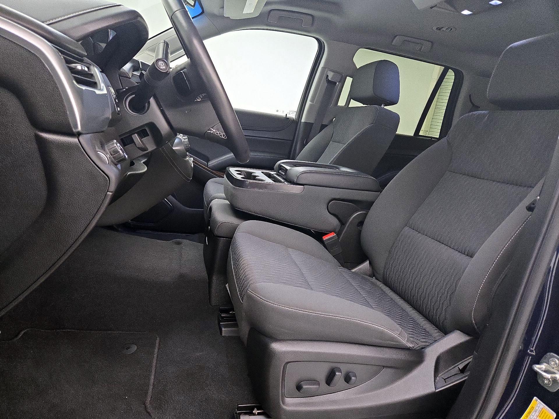Thumbnail: 2020 Chevrolet Tahoe - 11