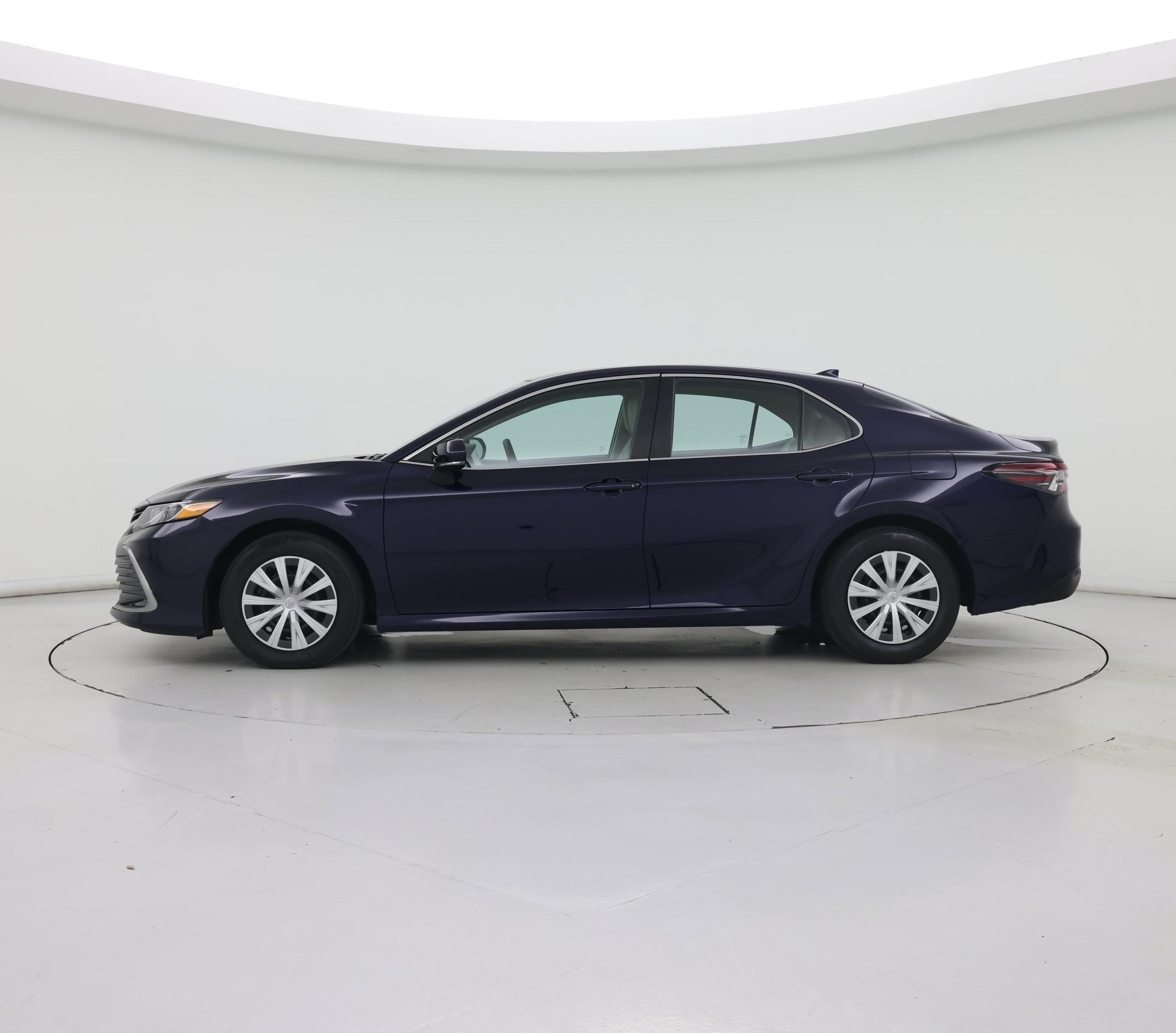 Thumbnail: 2022 Toyota Camry - 3