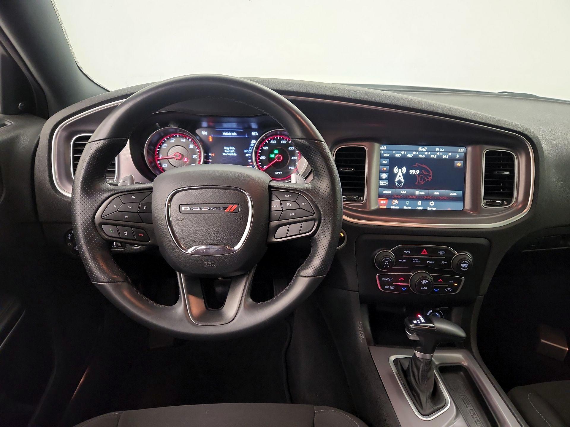 Thumbnail: 2022 Dodge Charger - 10