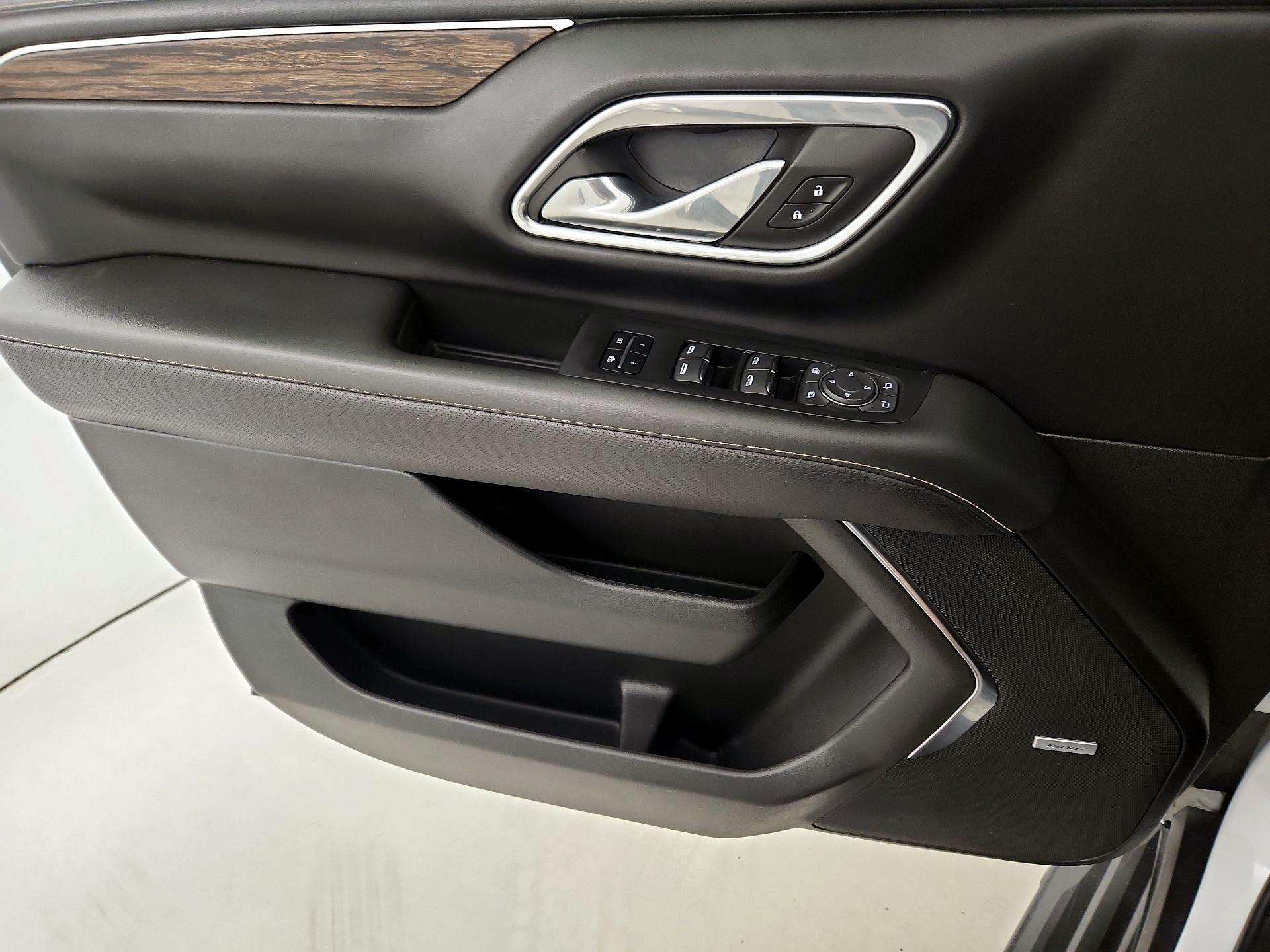 Thumbnail: 2023 Chevrolet Tahoe - 12