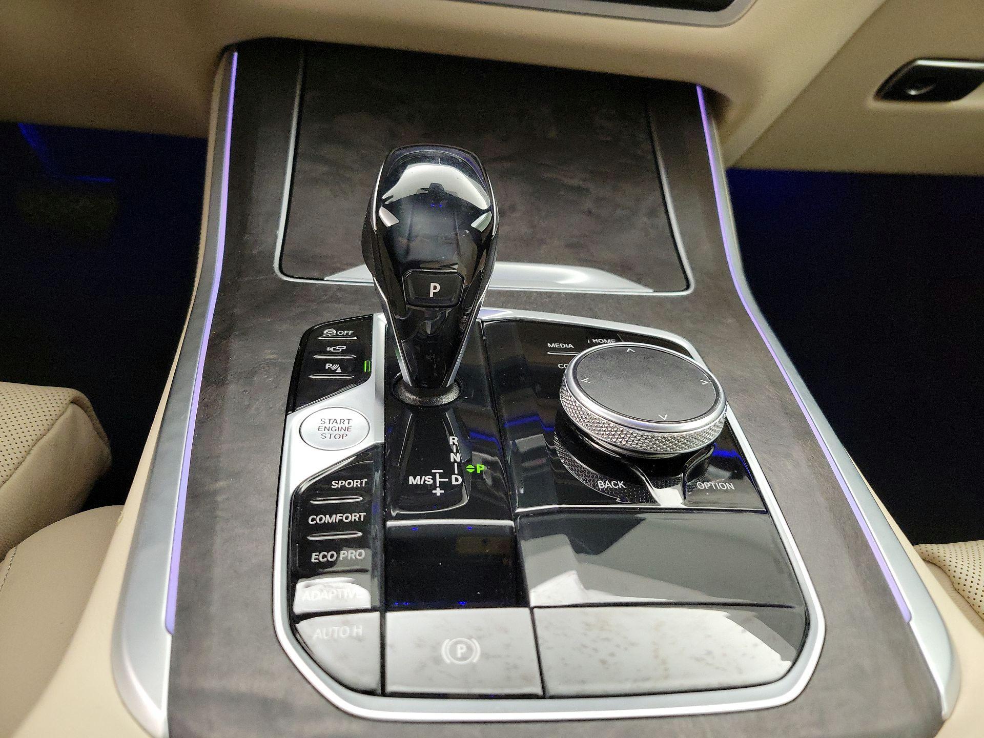 Thumbnail: 2021 BMW X5 - 17