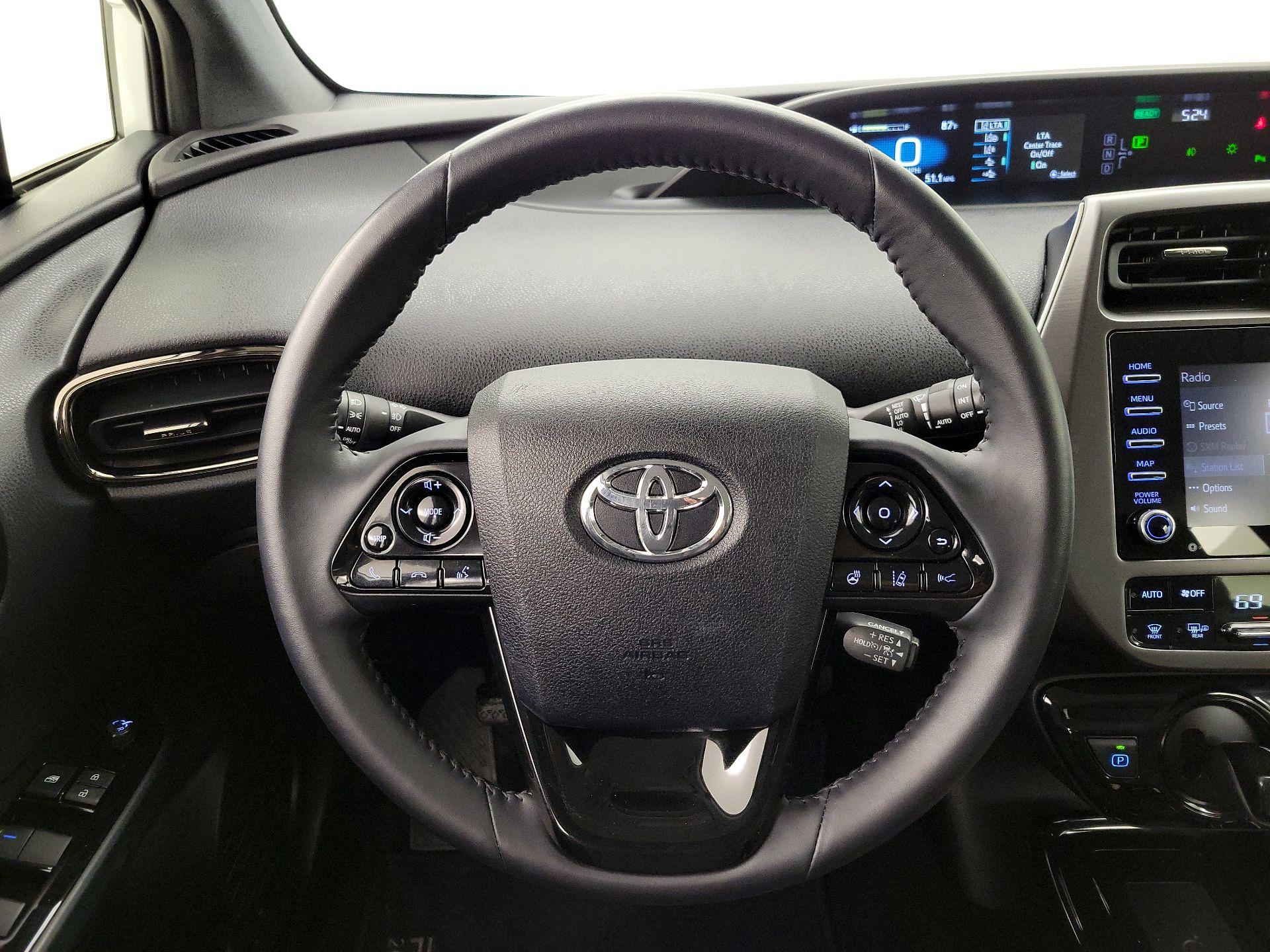 Thumbnail: 2021 Toyota Prius - 10