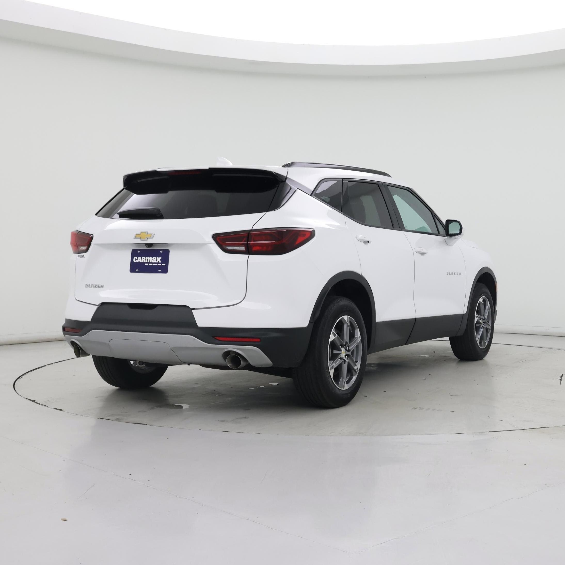 Thumbnail: 2023 Chevrolet Blazer - 8