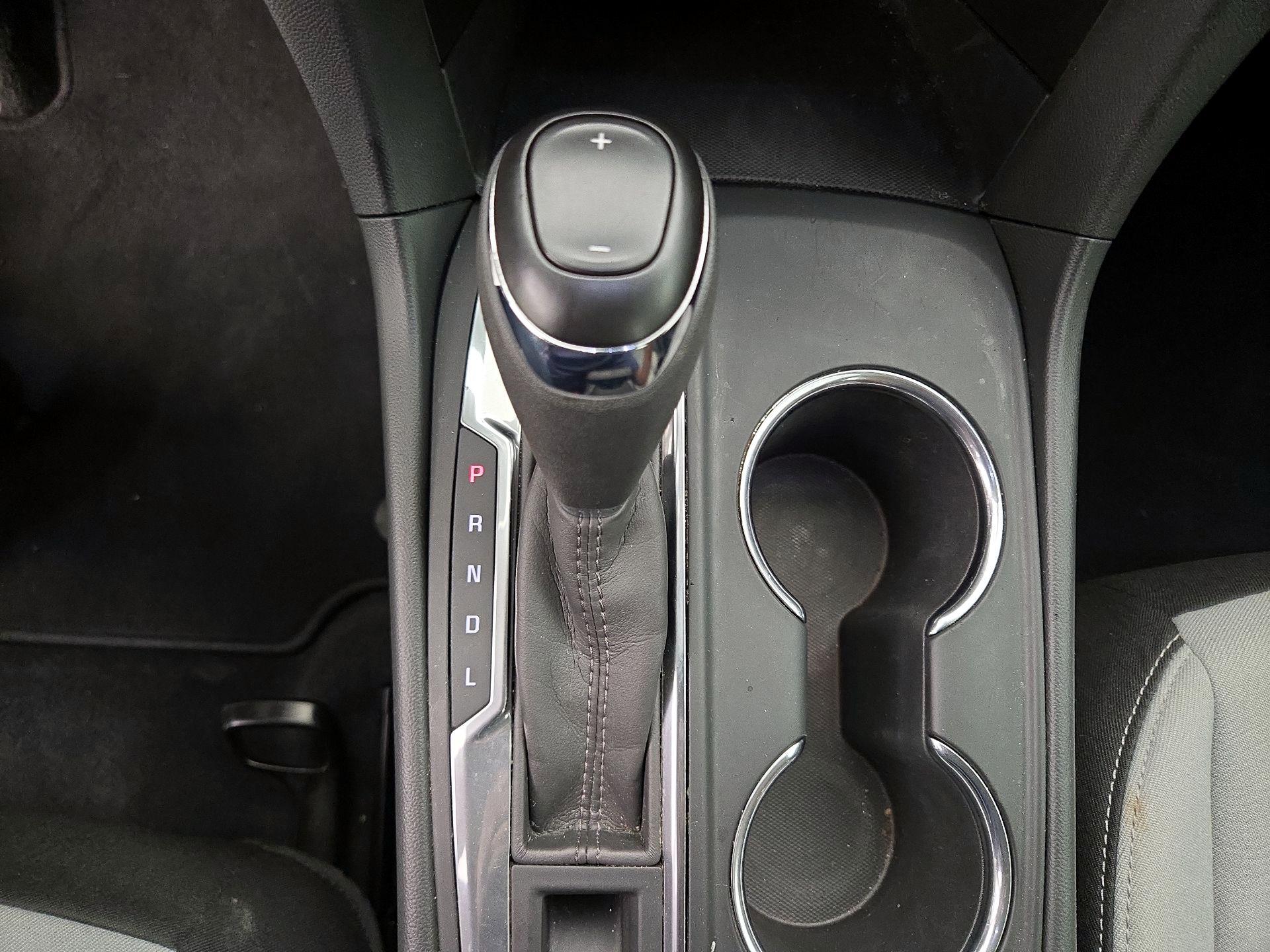Thumbnail: 2020 Chevrolet Equinox - 17