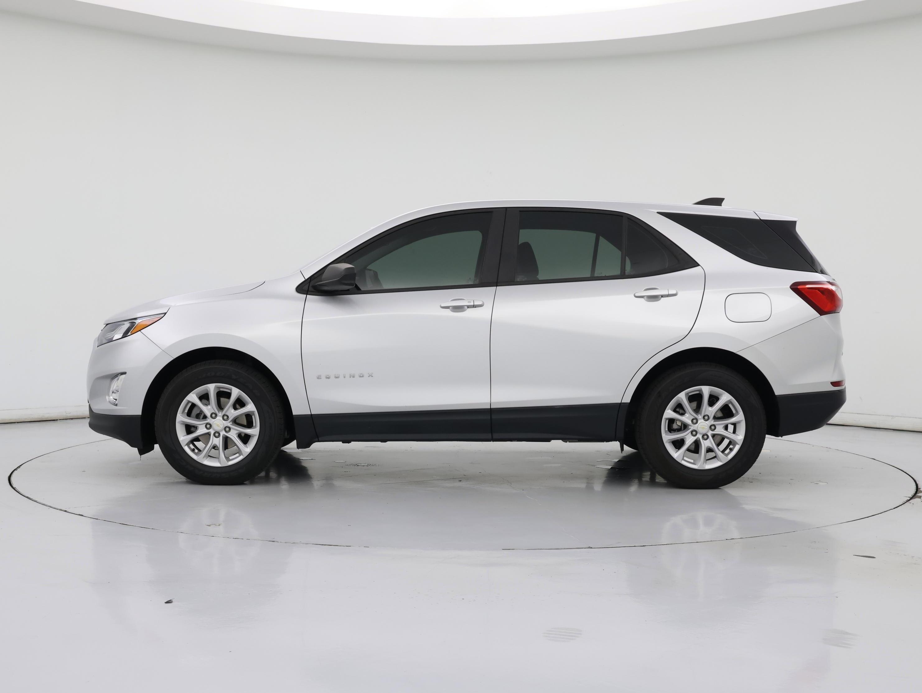 Thumbnail: 2020 Chevrolet Equinox - 3