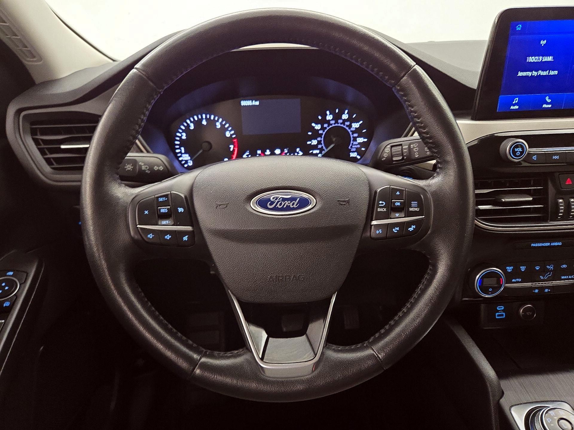 Thumbnail: 2021 Ford Escape - 10