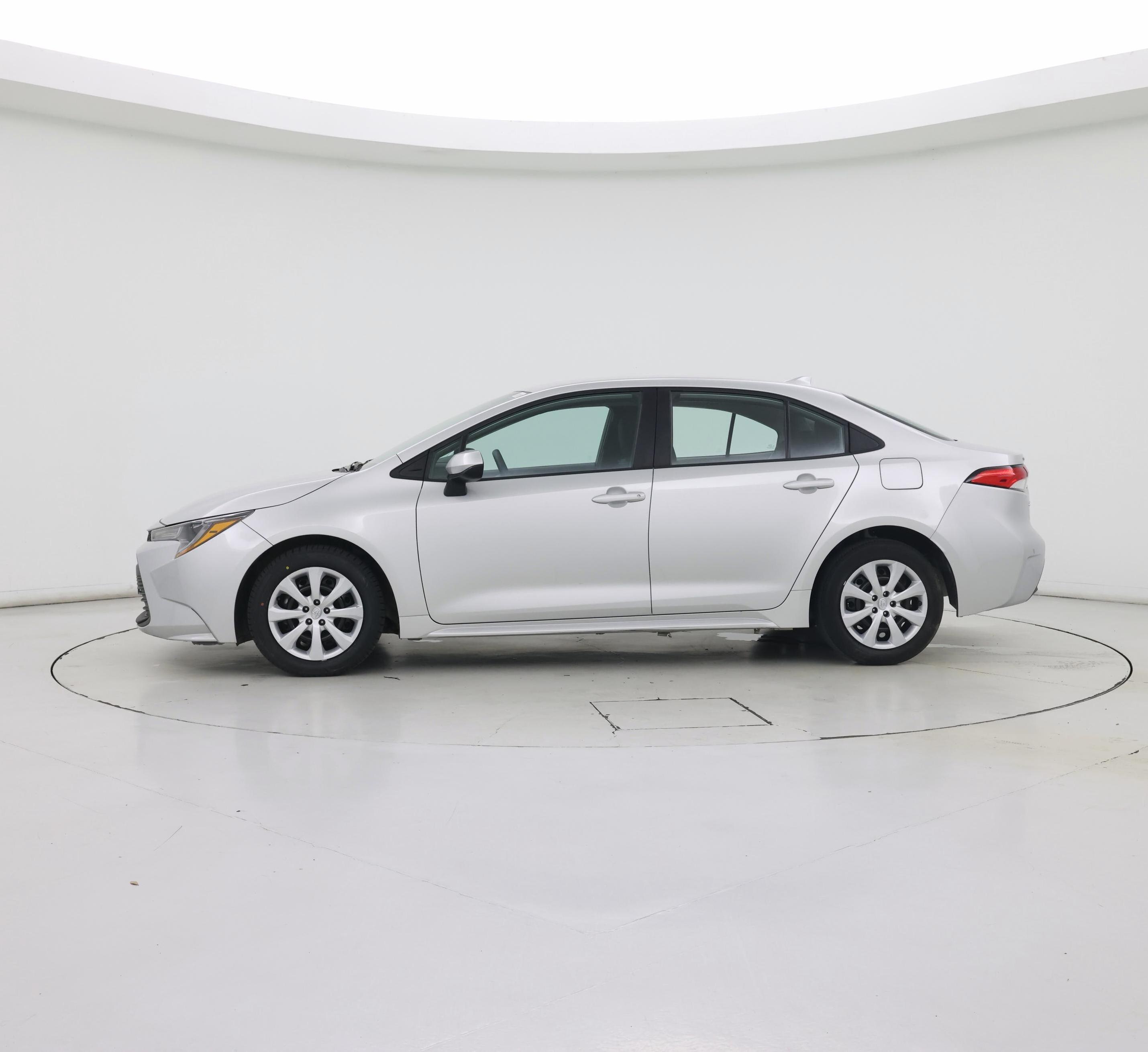 Thumbnail: 2023 Toyota Corolla - 3