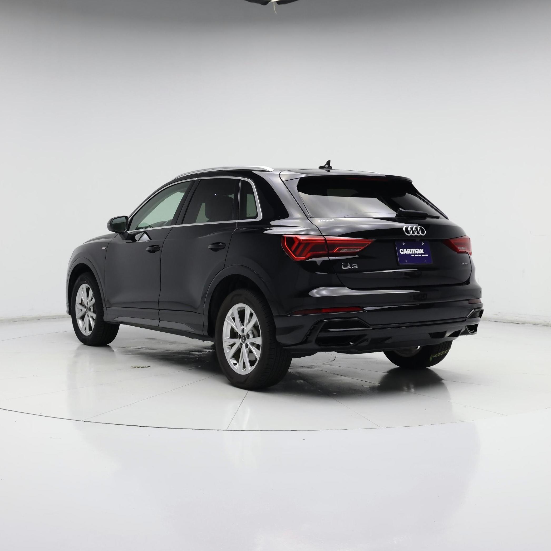 Thumbnail: 2022 Audi Q3 - 2