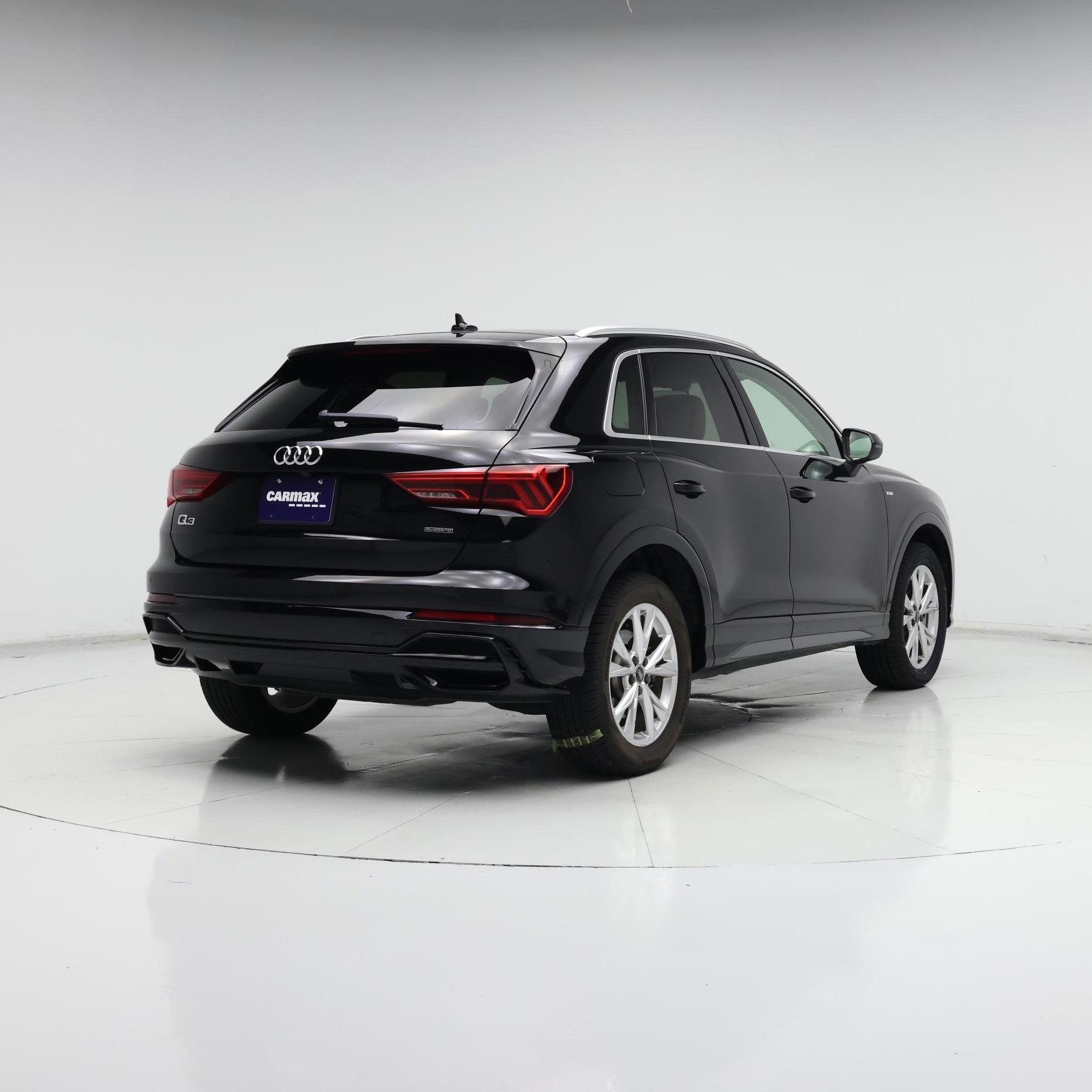 Thumbnail: 2022 Audi Q3 - 8