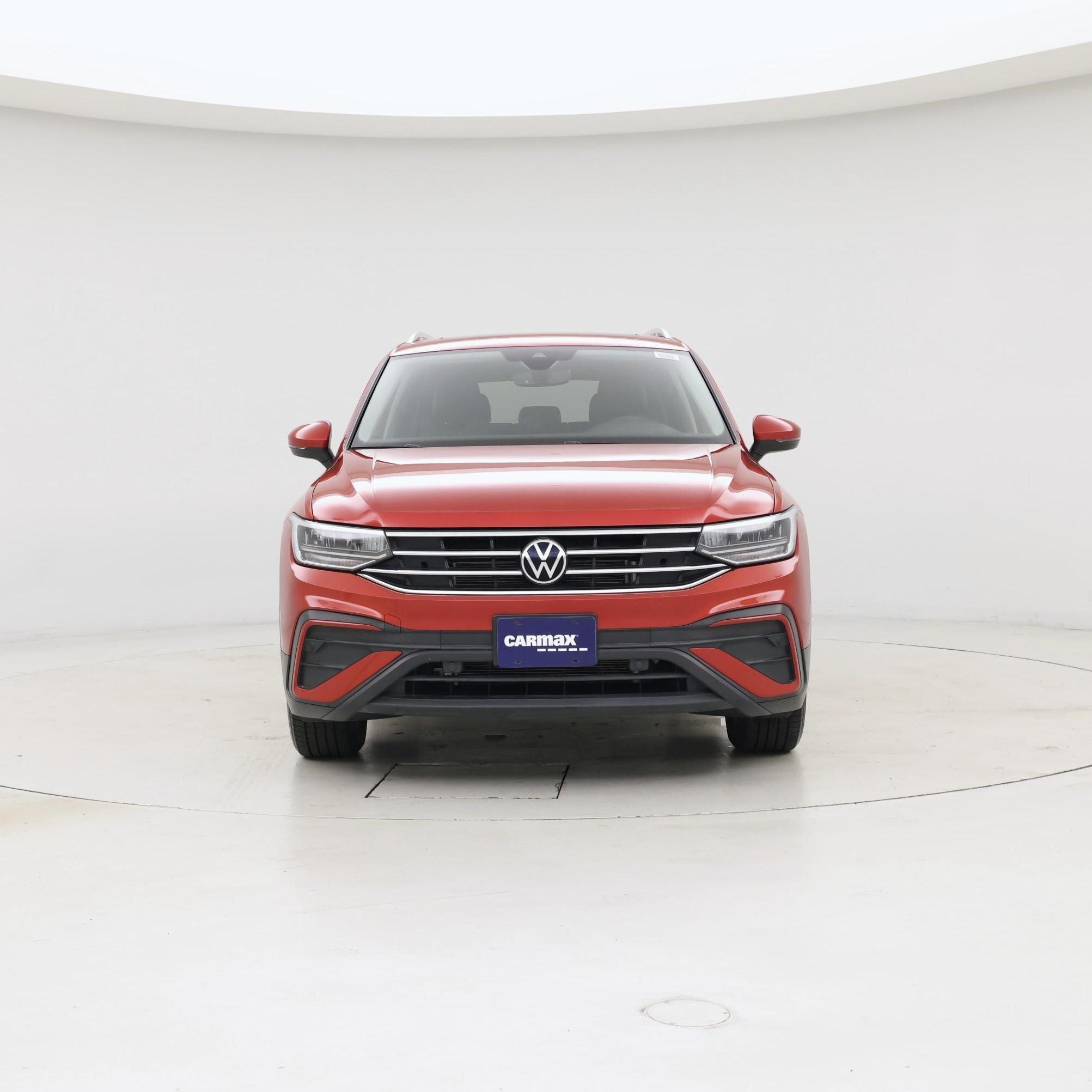 Thumbnail: 2023 Volkswagen Tiguan - 5