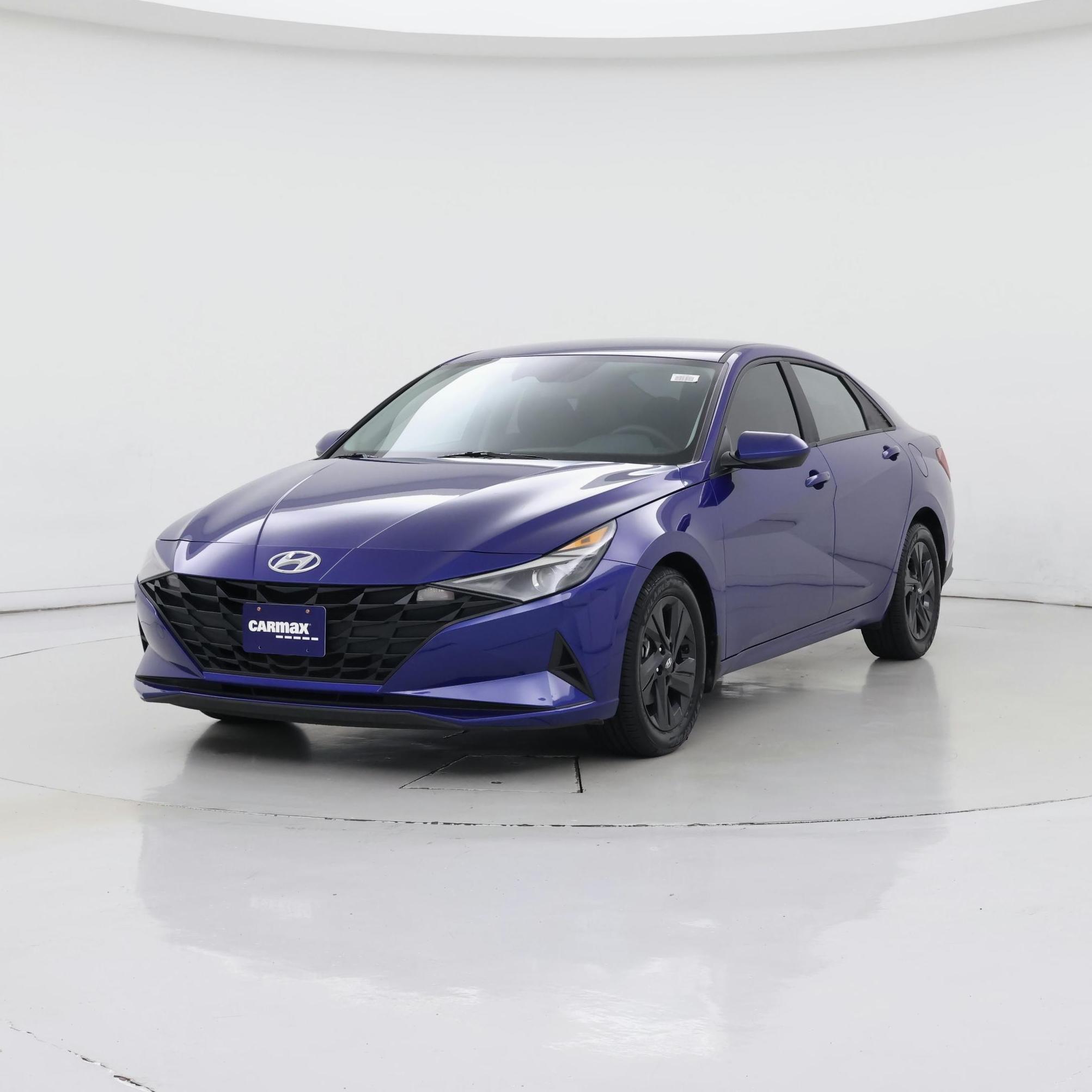 Thumbnail: 2023 Hyundai Elantra - 4