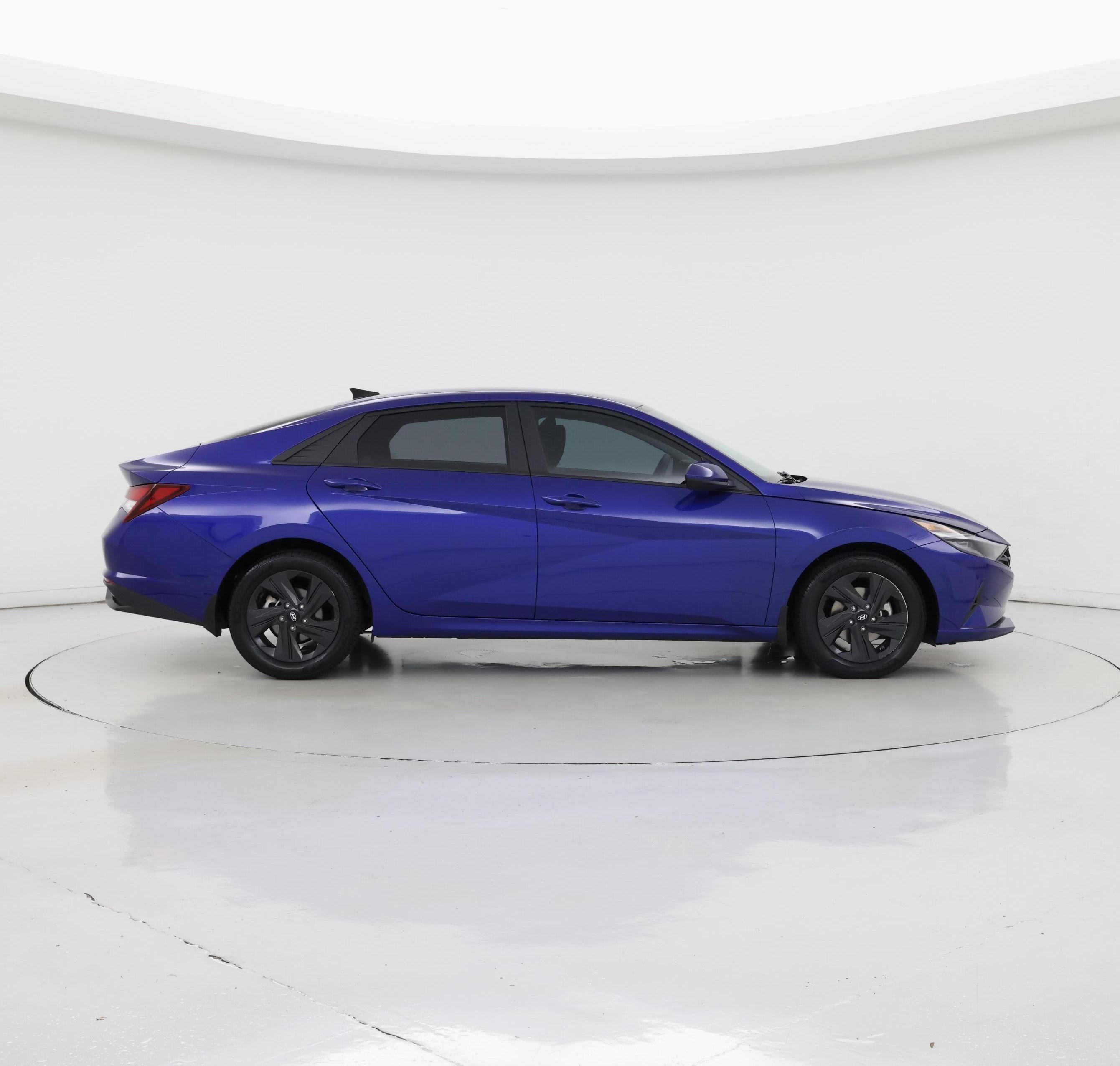 Thumbnail: 2023 Hyundai Elantra - 7
