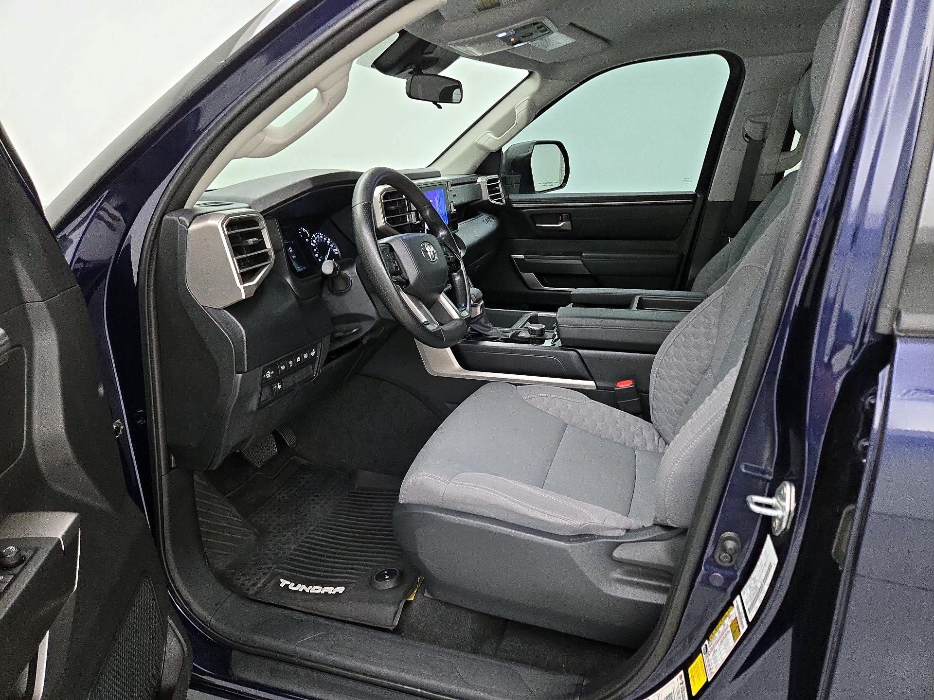 Thumbnail: 2023 Toyota Tundra - 11