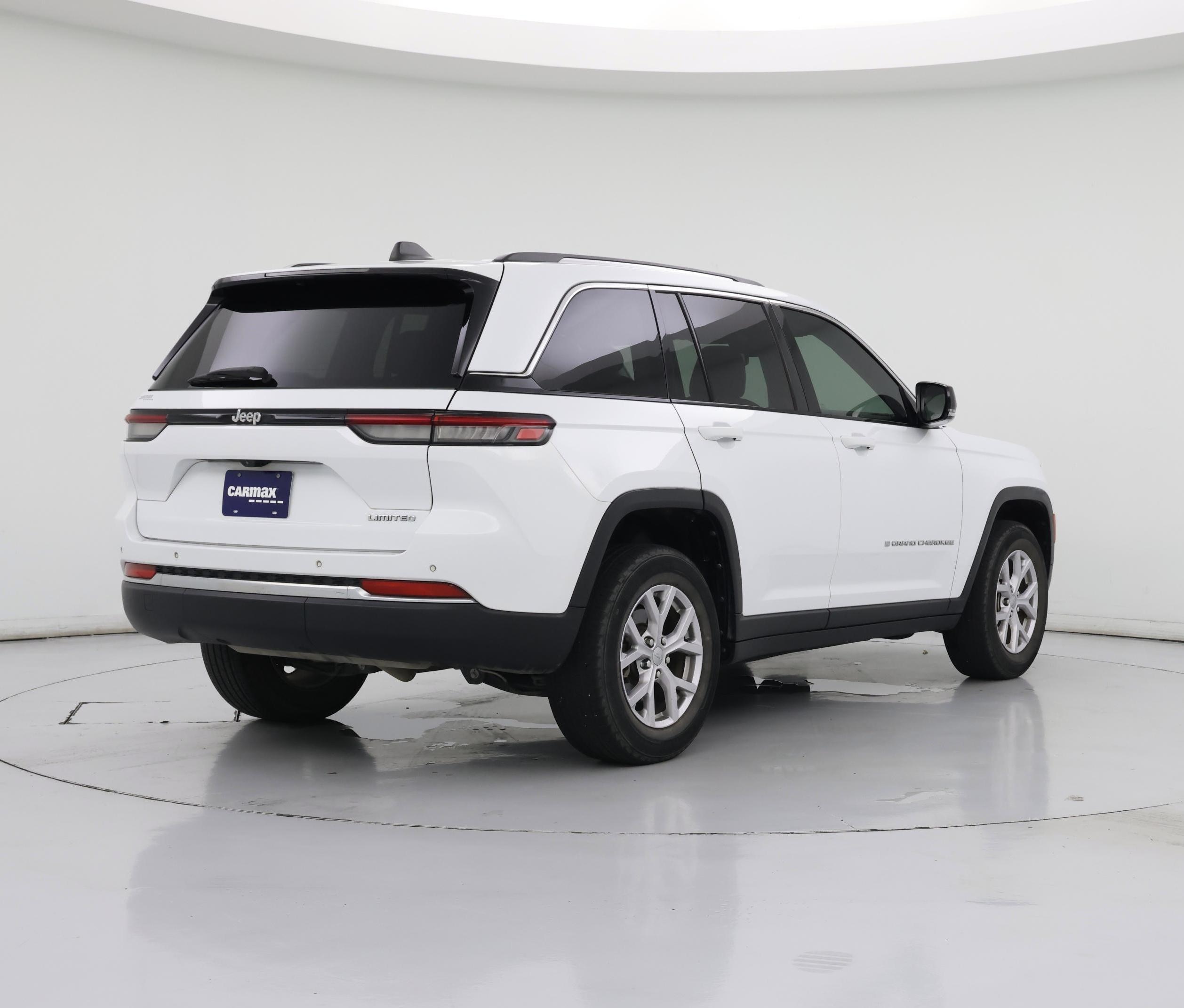 Thumbnail: 2022 Jeep Grand Cherokee - 8