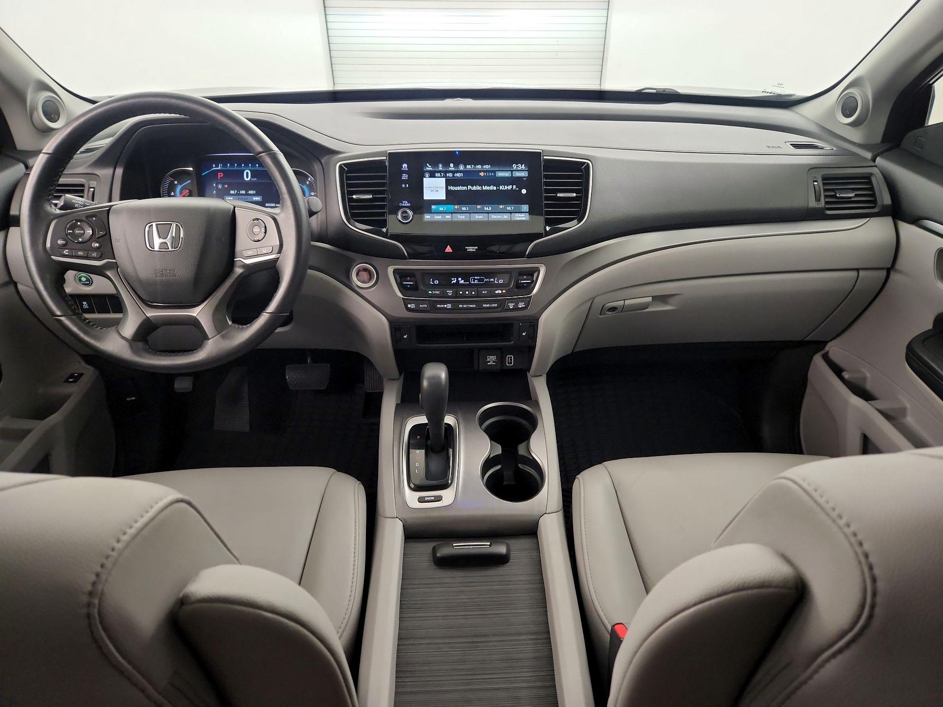 Thumbnail: 2019 Honda Pilot - 9