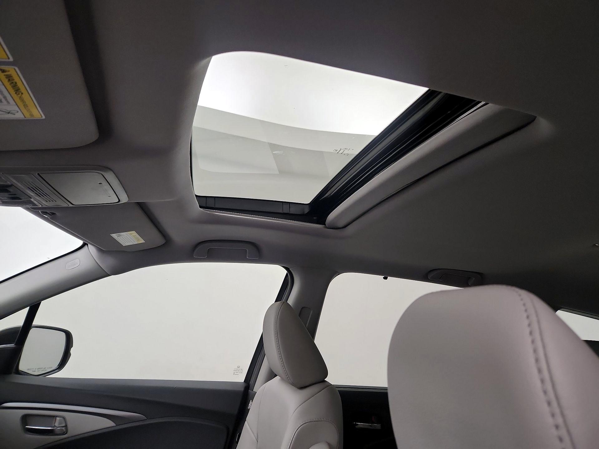 Thumbnail: 2019 Honda Pilot - 19