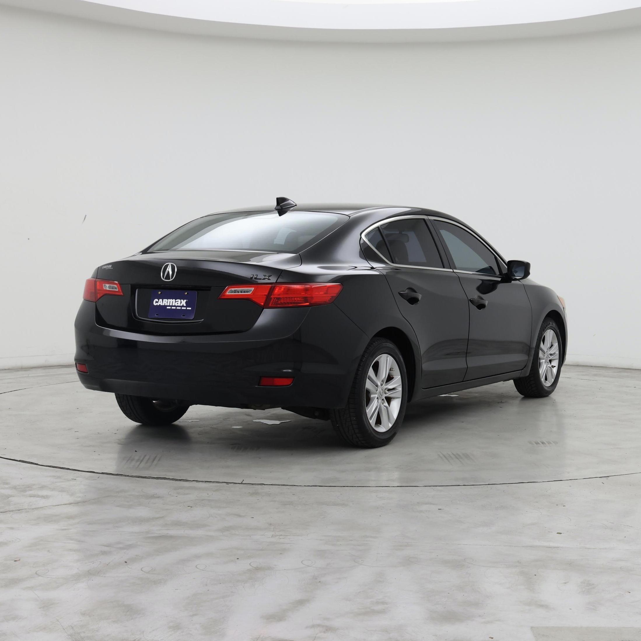 Thumbnail: 2013 Acura ILX - 8