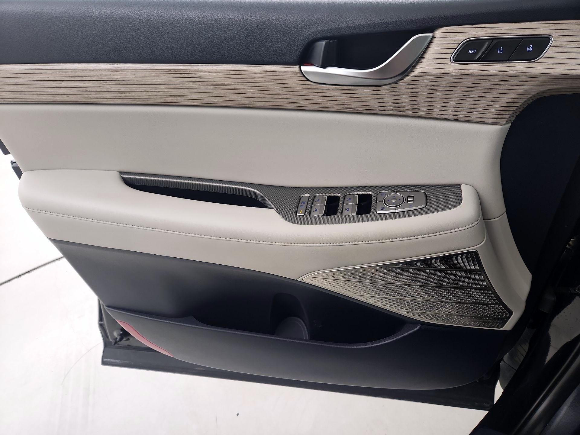 Thumbnail: 2022 Hyundai Palisade - 12