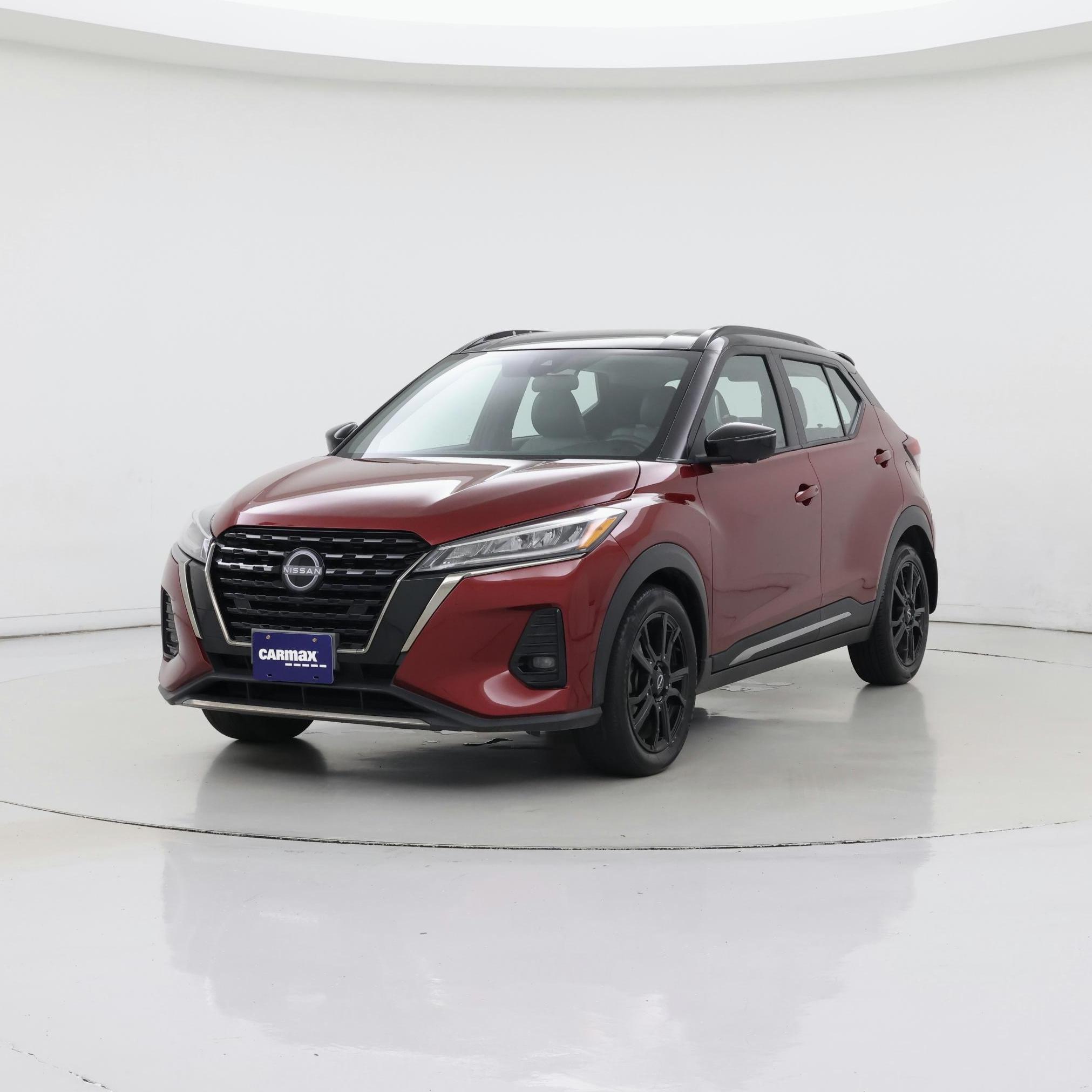 Thumbnail: 2023 Nissan Kicks - 4