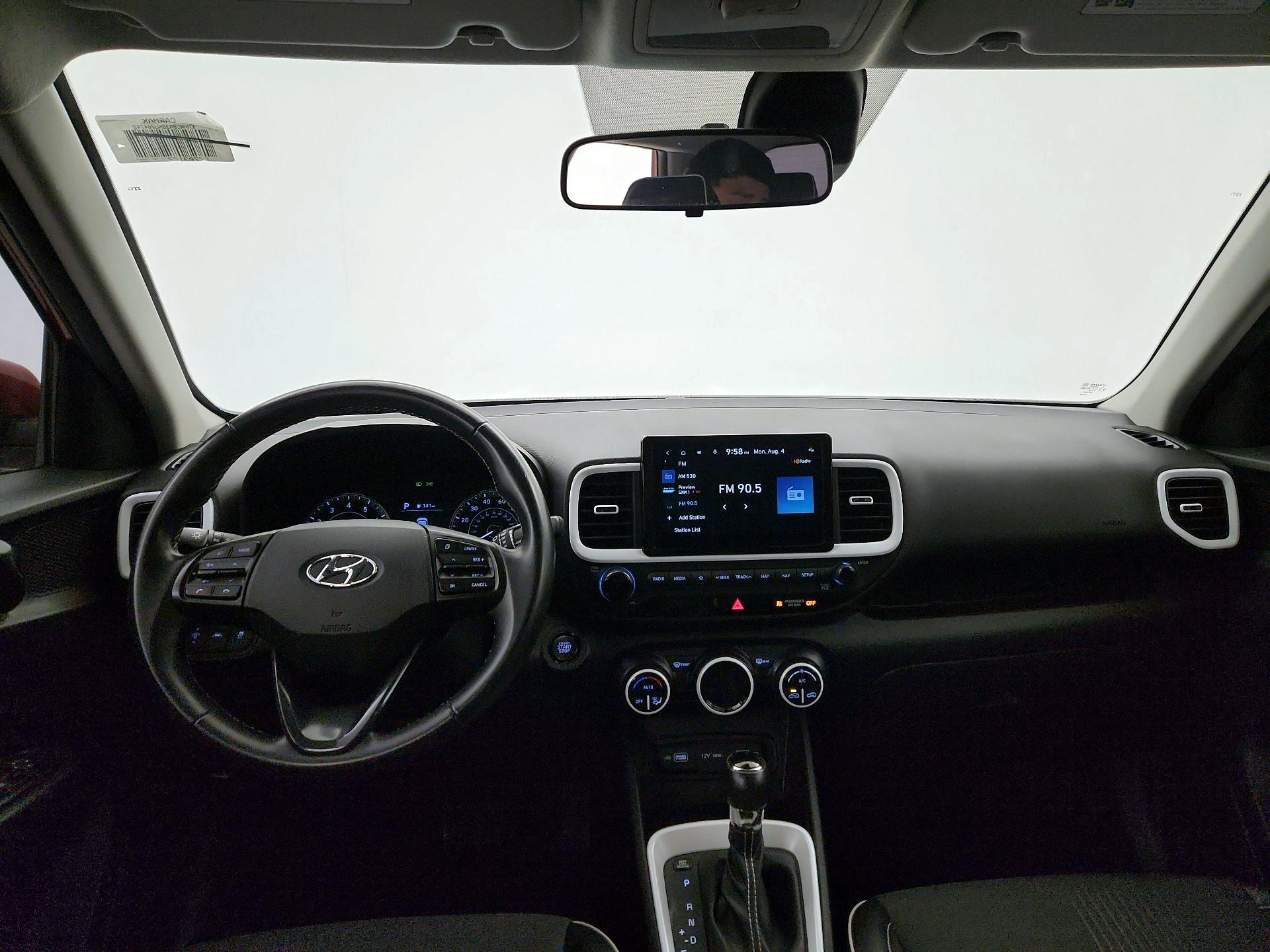 Thumbnail: 2022 Hyundai Venue - 9